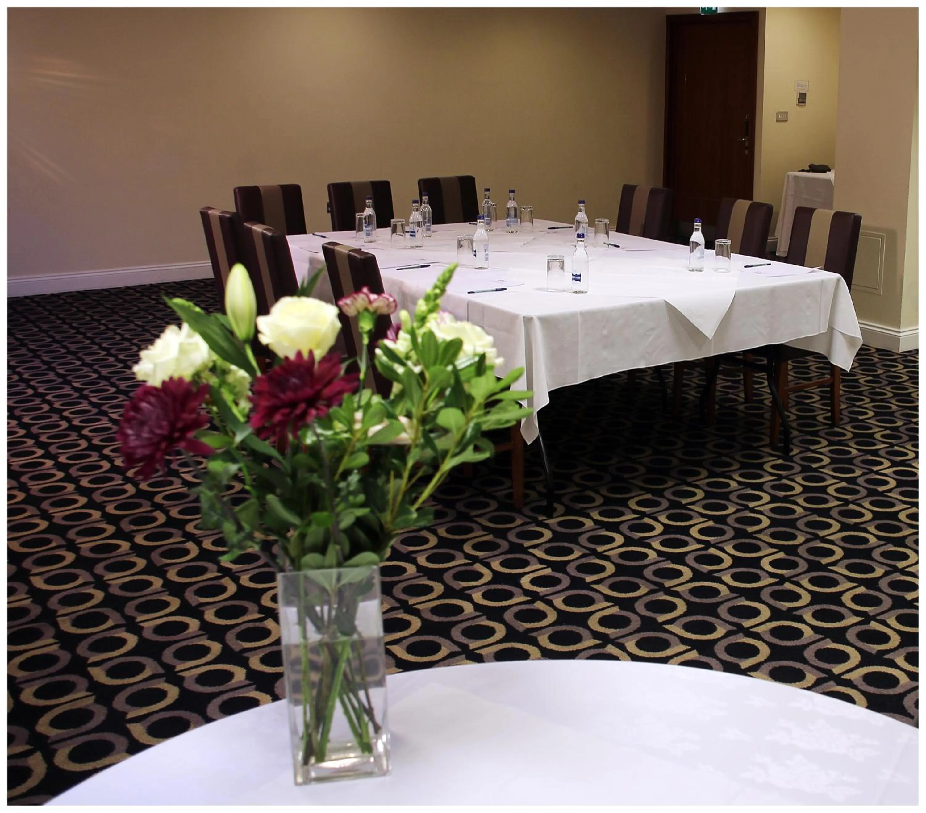 Business facilities in Blanco's Hotel