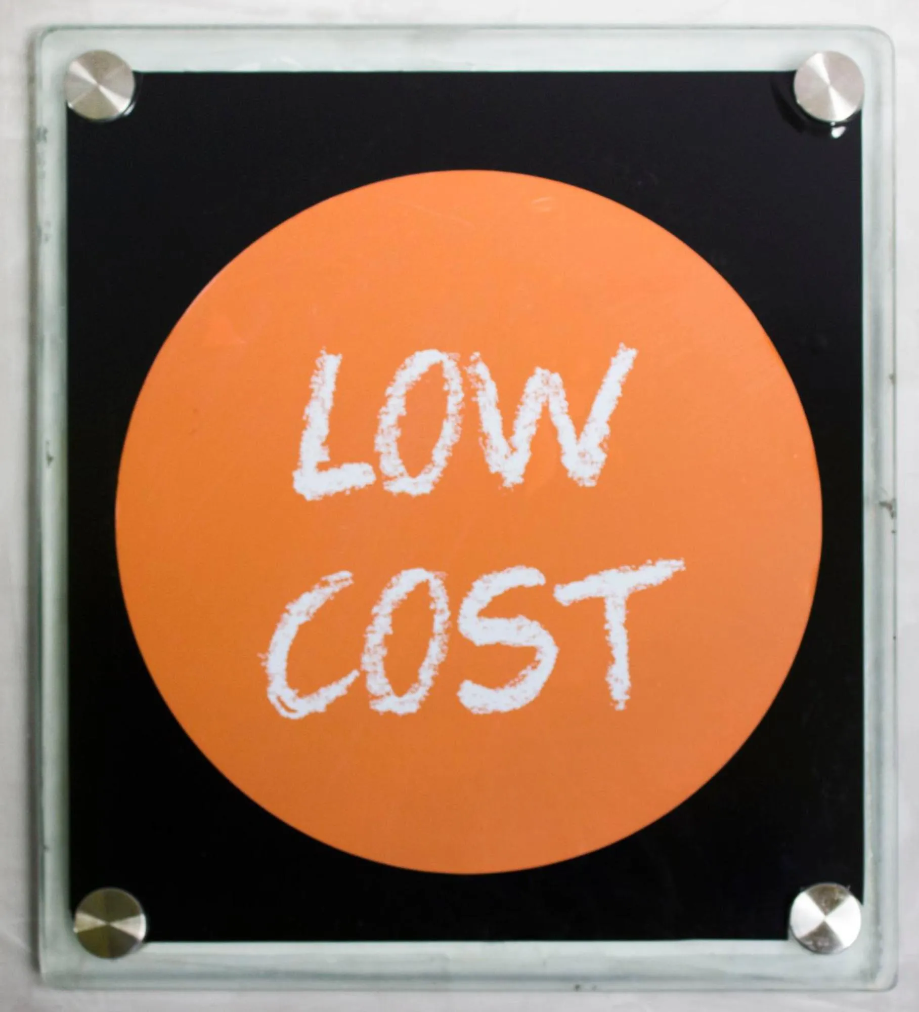 Logo/Certificate/Sign in Economy Apart