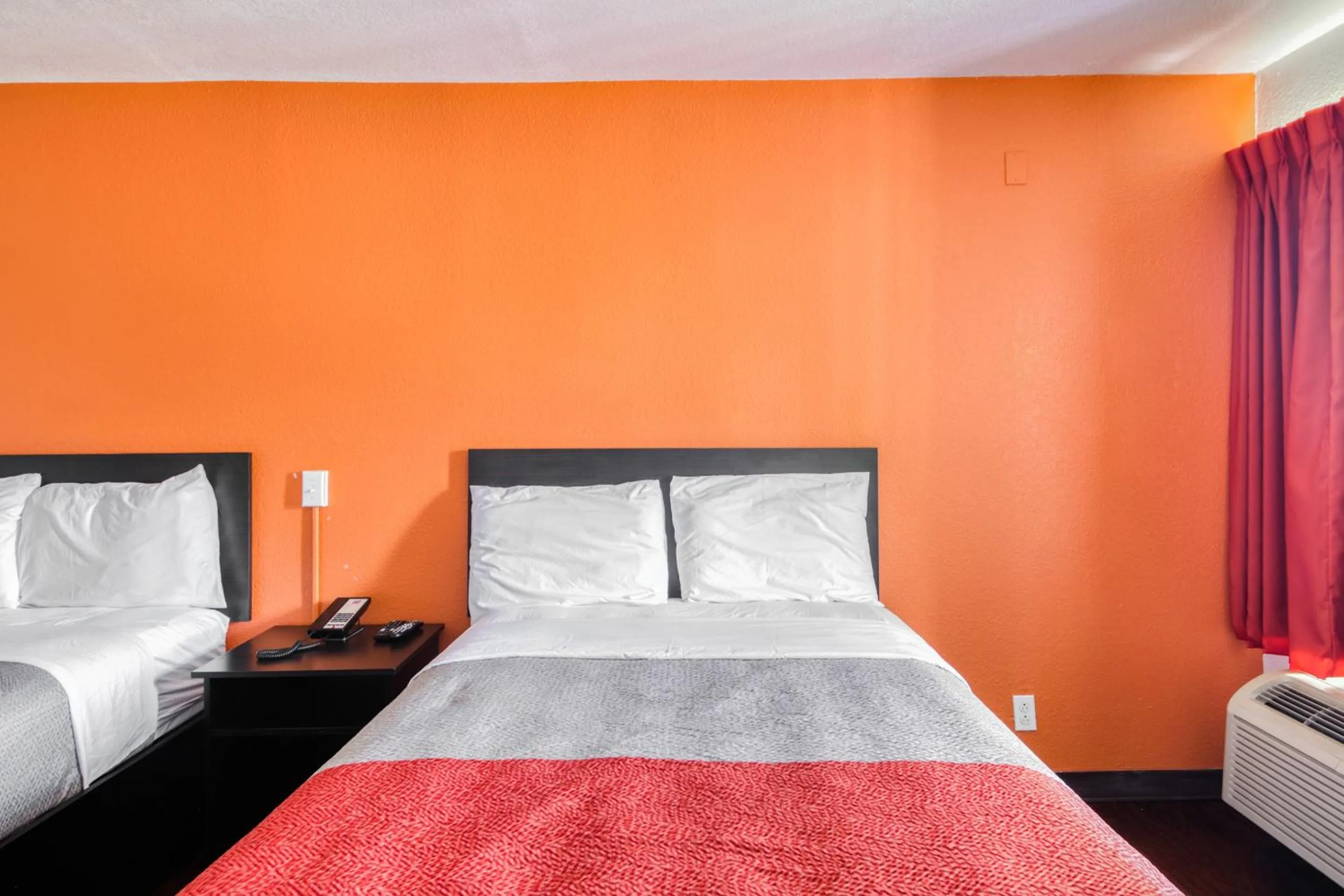 Bedroom, Bed in OYO Hotel Baton Rouge East I-12 Louisiana