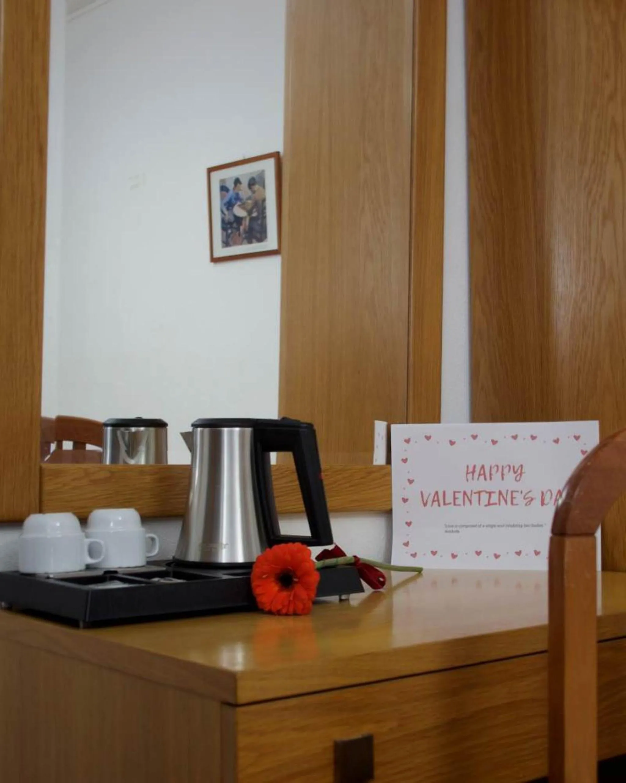 Coffee/tea facilities, Bed in Hotel Rota Malhoa