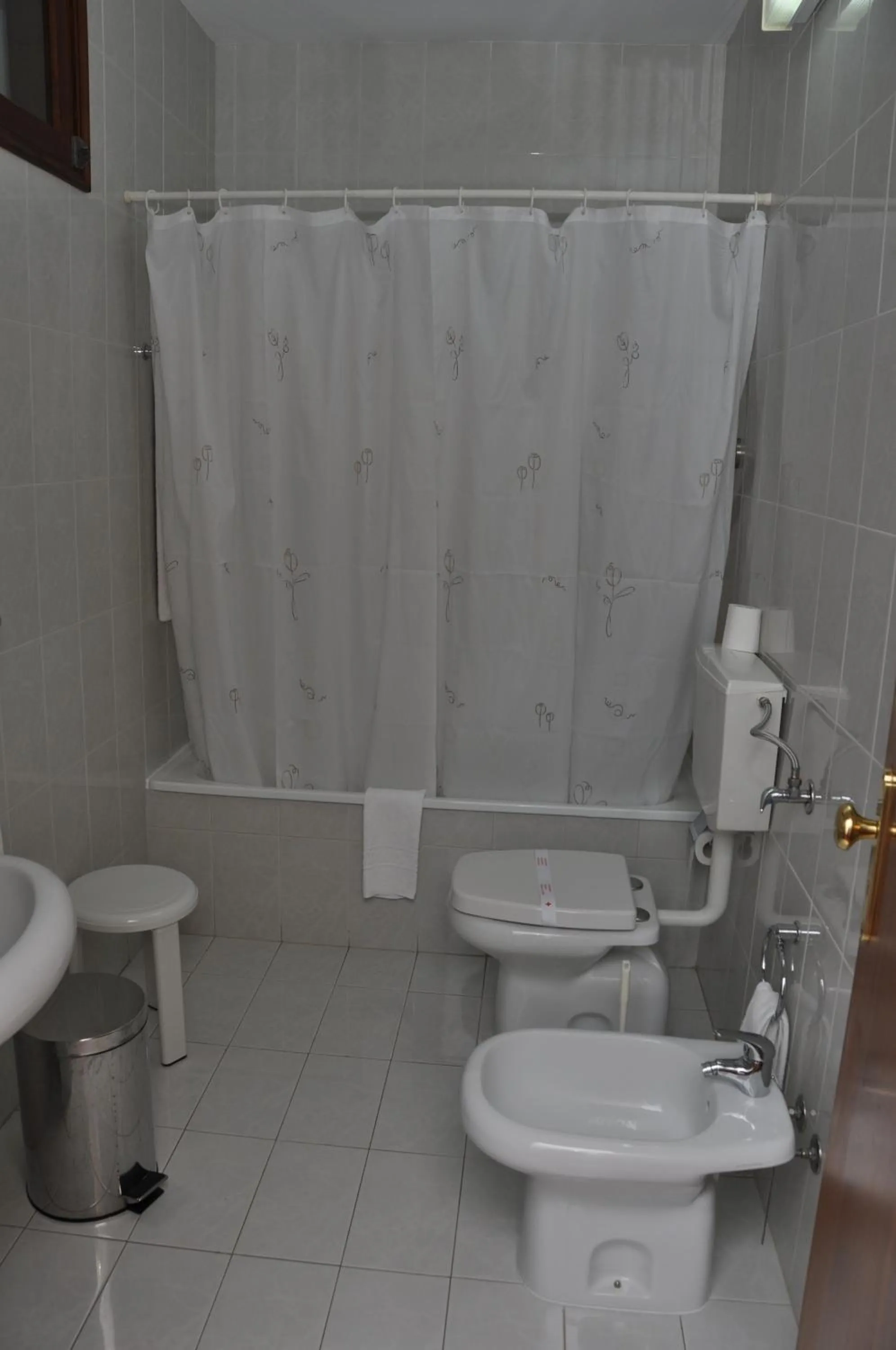 Toilet in Hotel Rota Malhoa