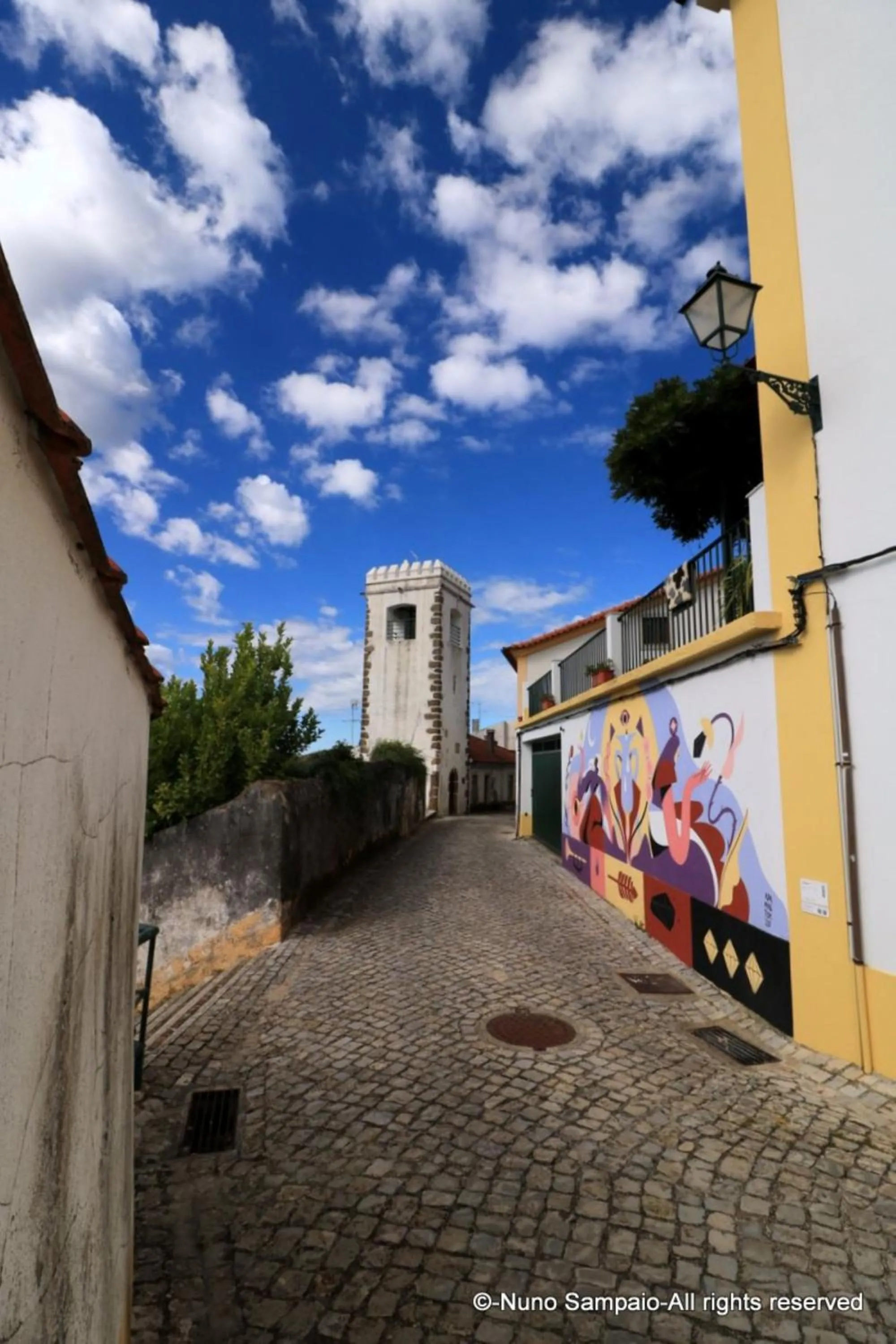 Quiet street view in Hotel Rota Malhoa