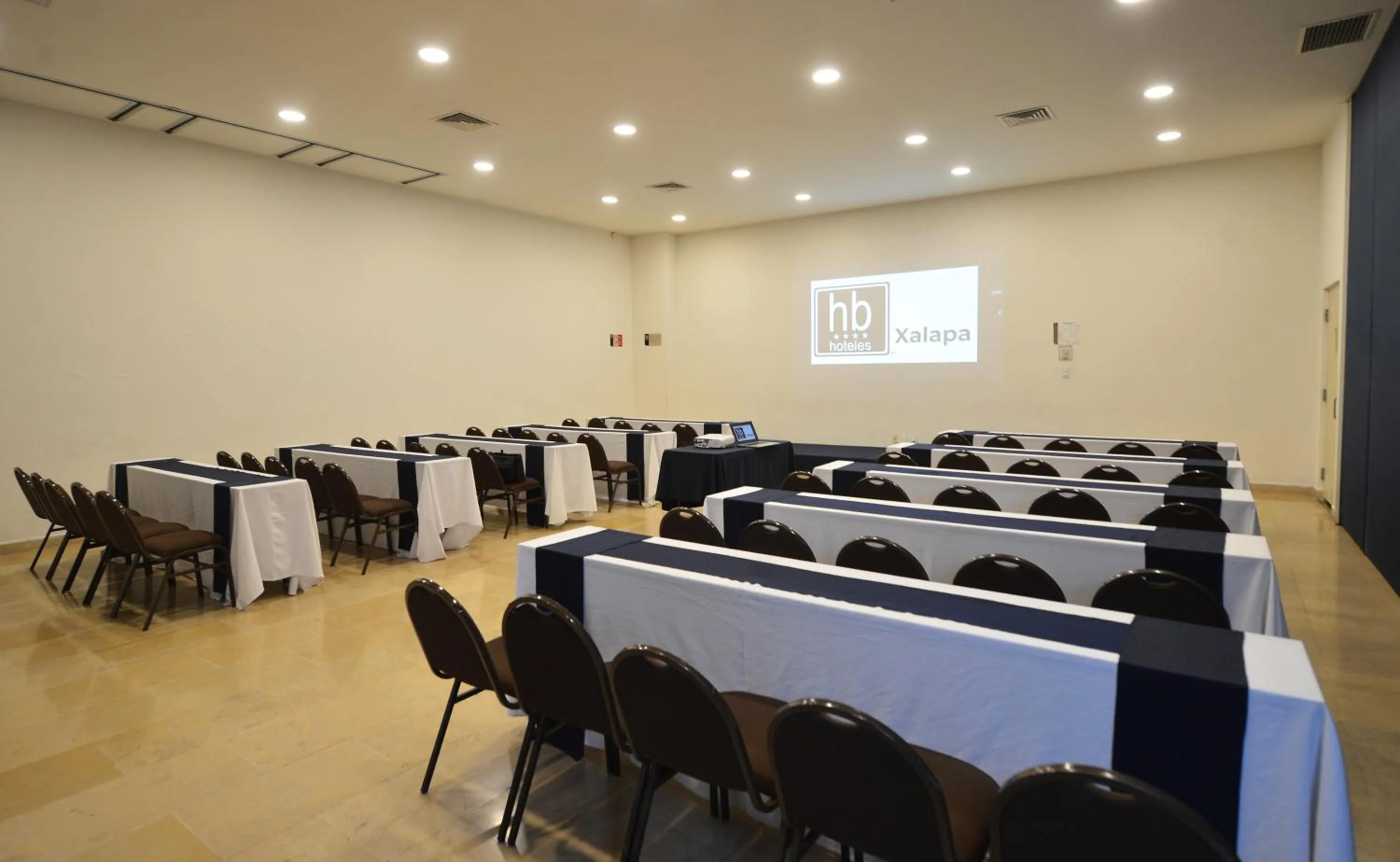 Banquet/Function facilities in HB Xalapa