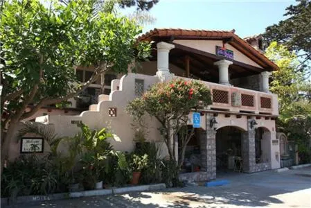 Property building in Les Artistes Inn