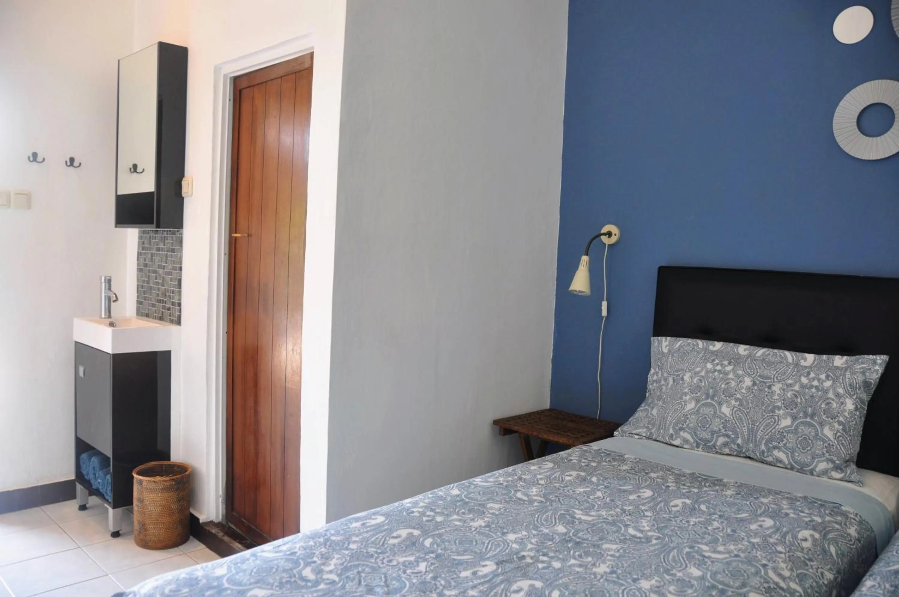 Photo of the whole room, Bed in Guesthouse The 4 Fish