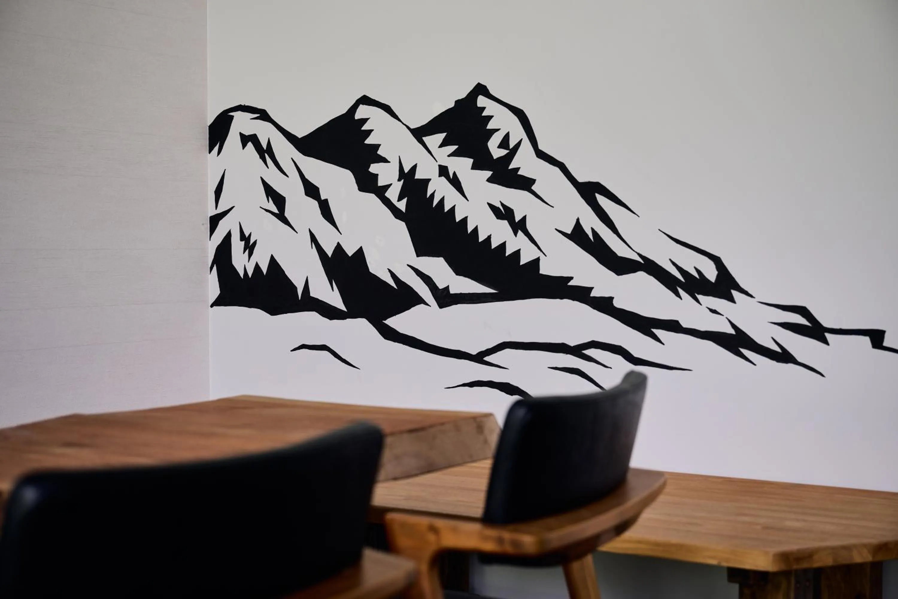 Restaurant/places to eat in Country Inn Milky House