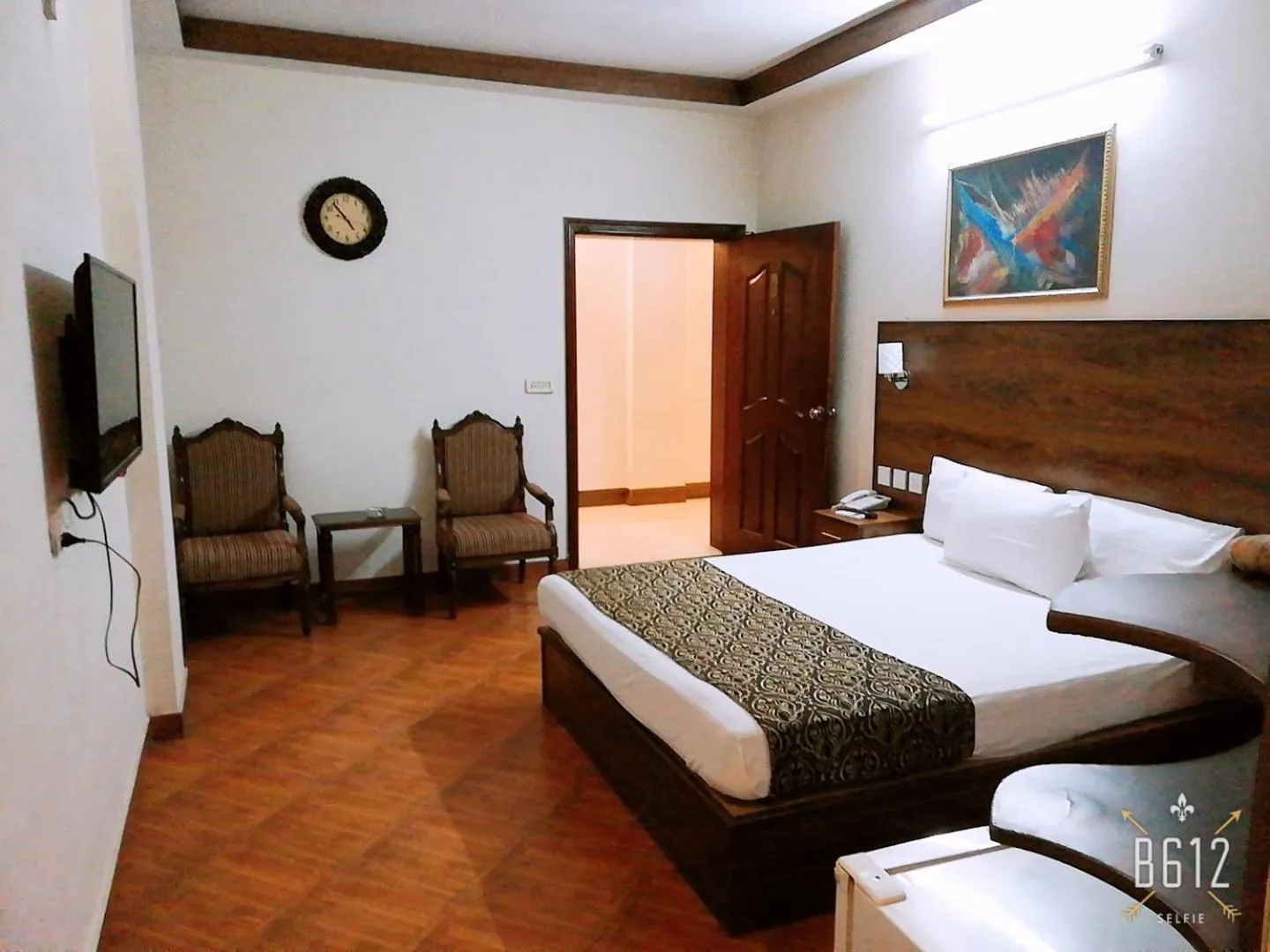 Bed in Fiesta Inn Hotel & Resorts Multan