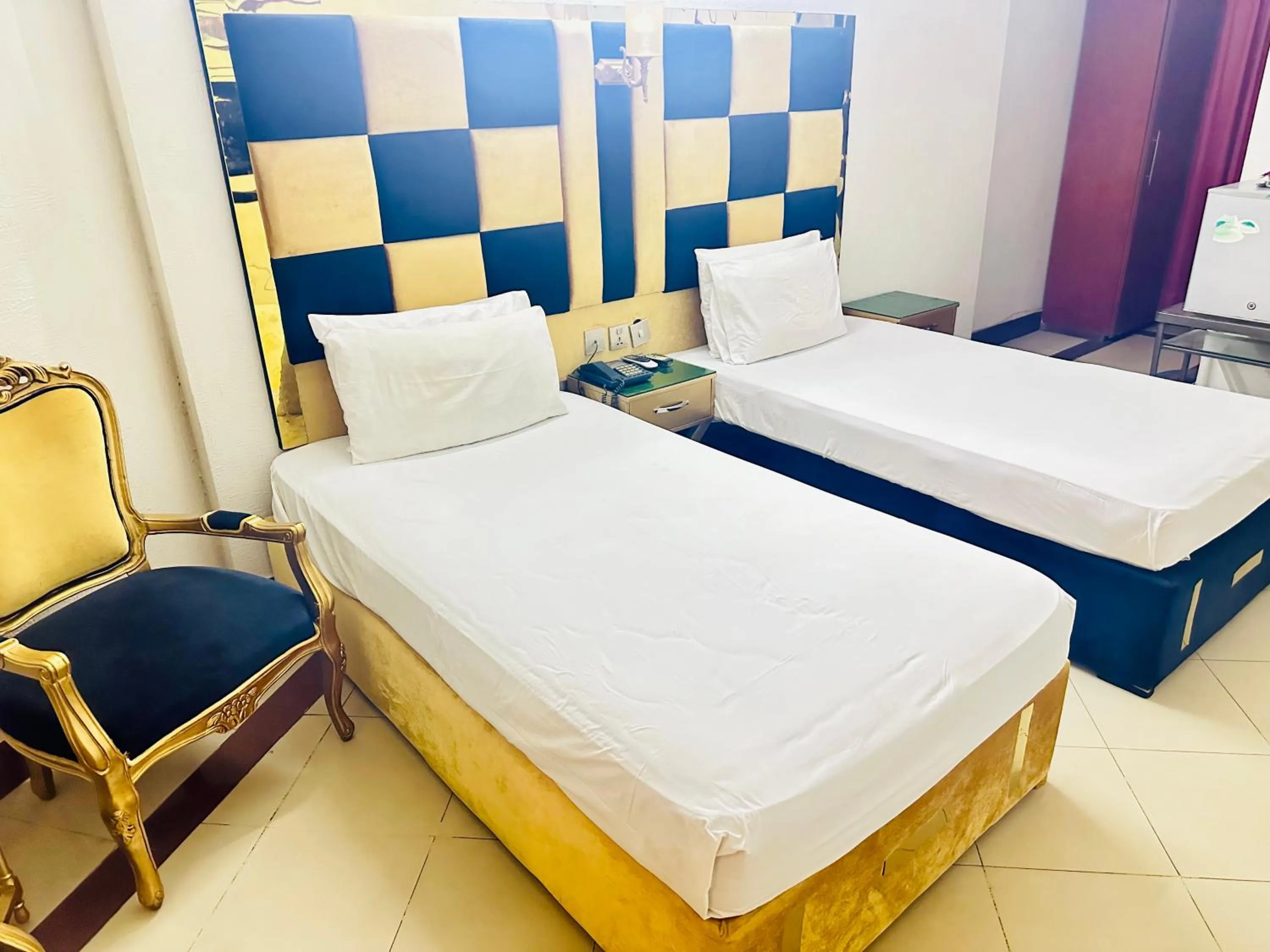 Bed in Fiesta Inn Hotel & Resorts Multan