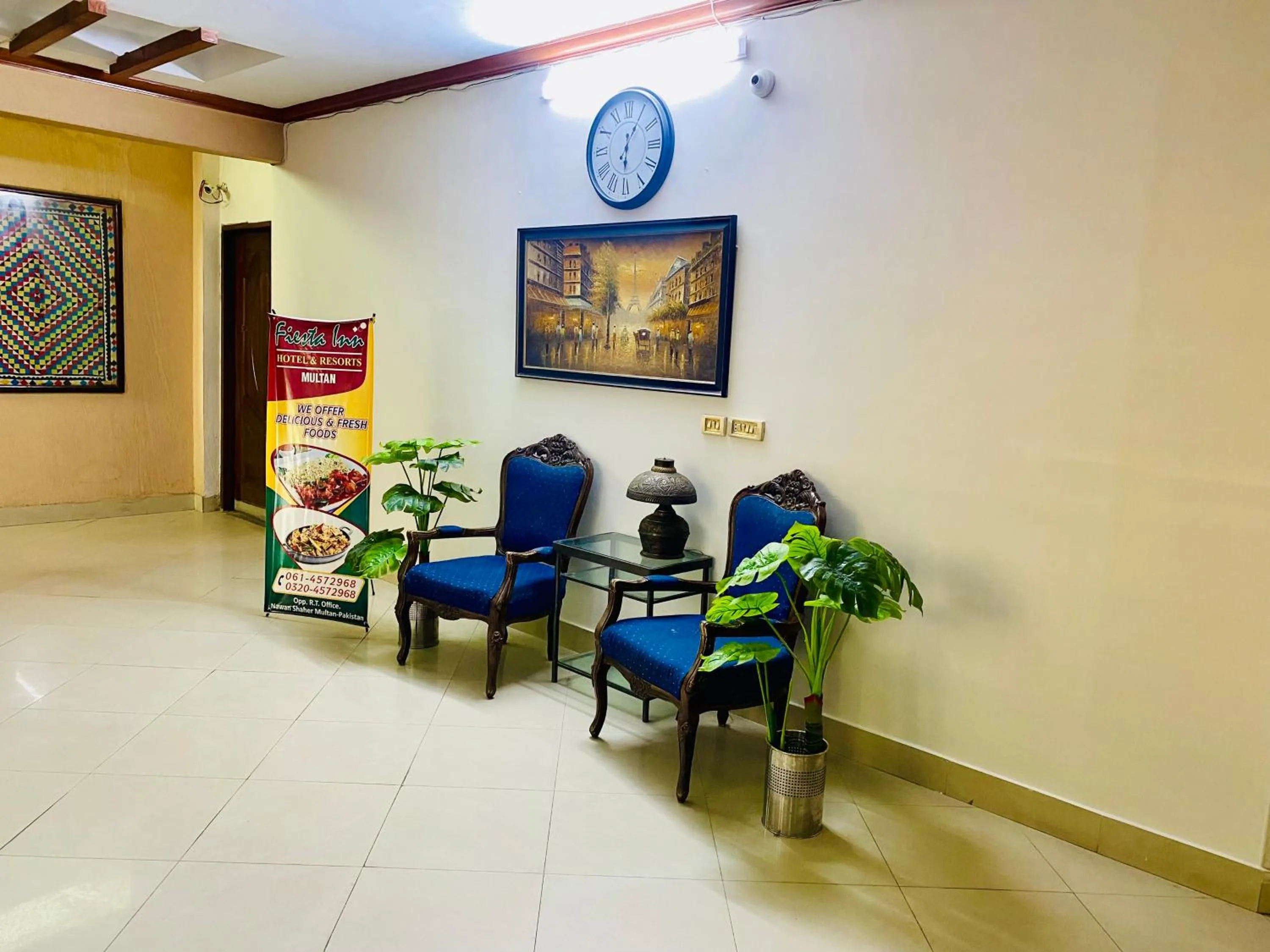 Living room in Fiesta Inn Hotel & Resorts Multan