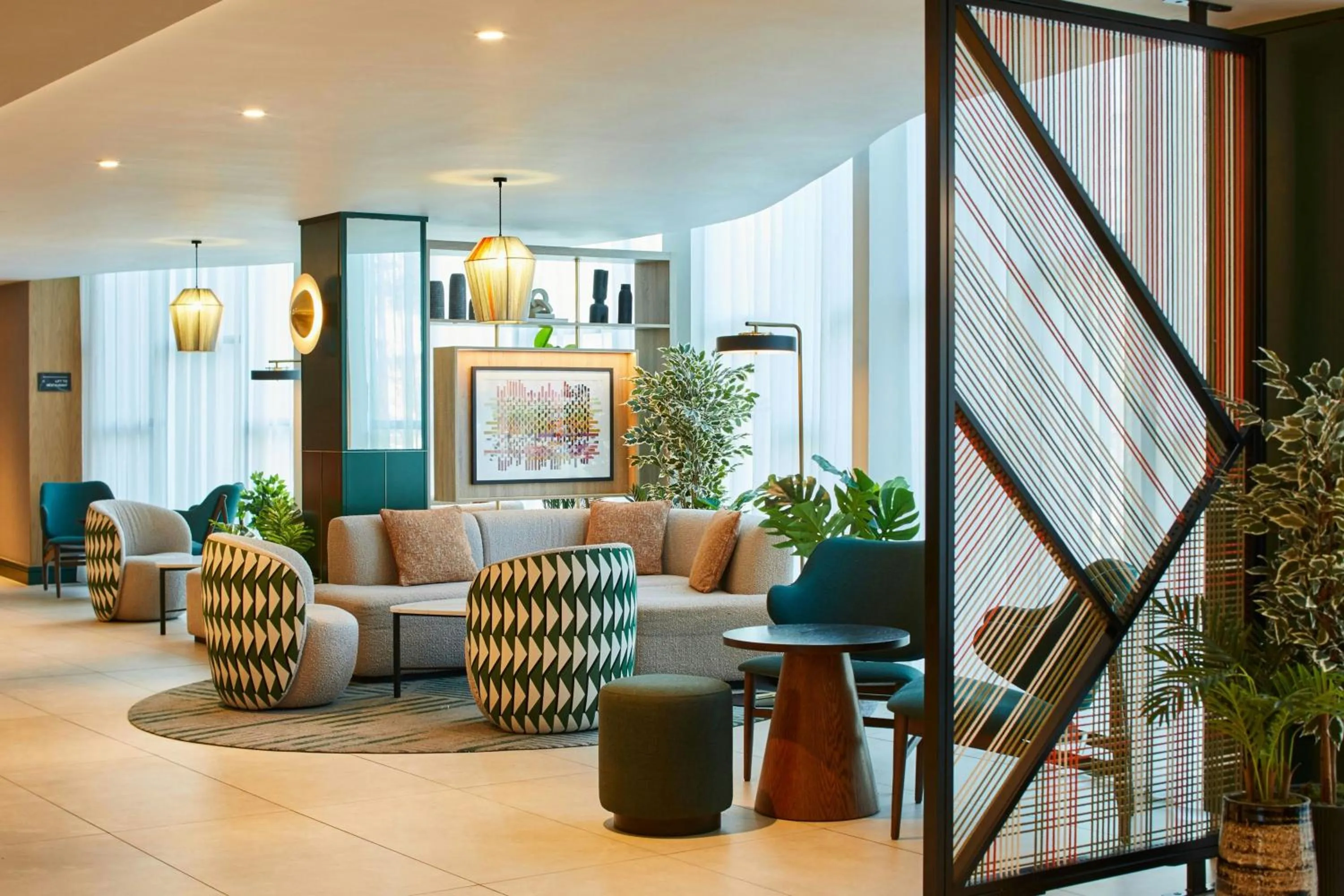 Lounge or bar in Manchester Marriott Hotel Piccadilly