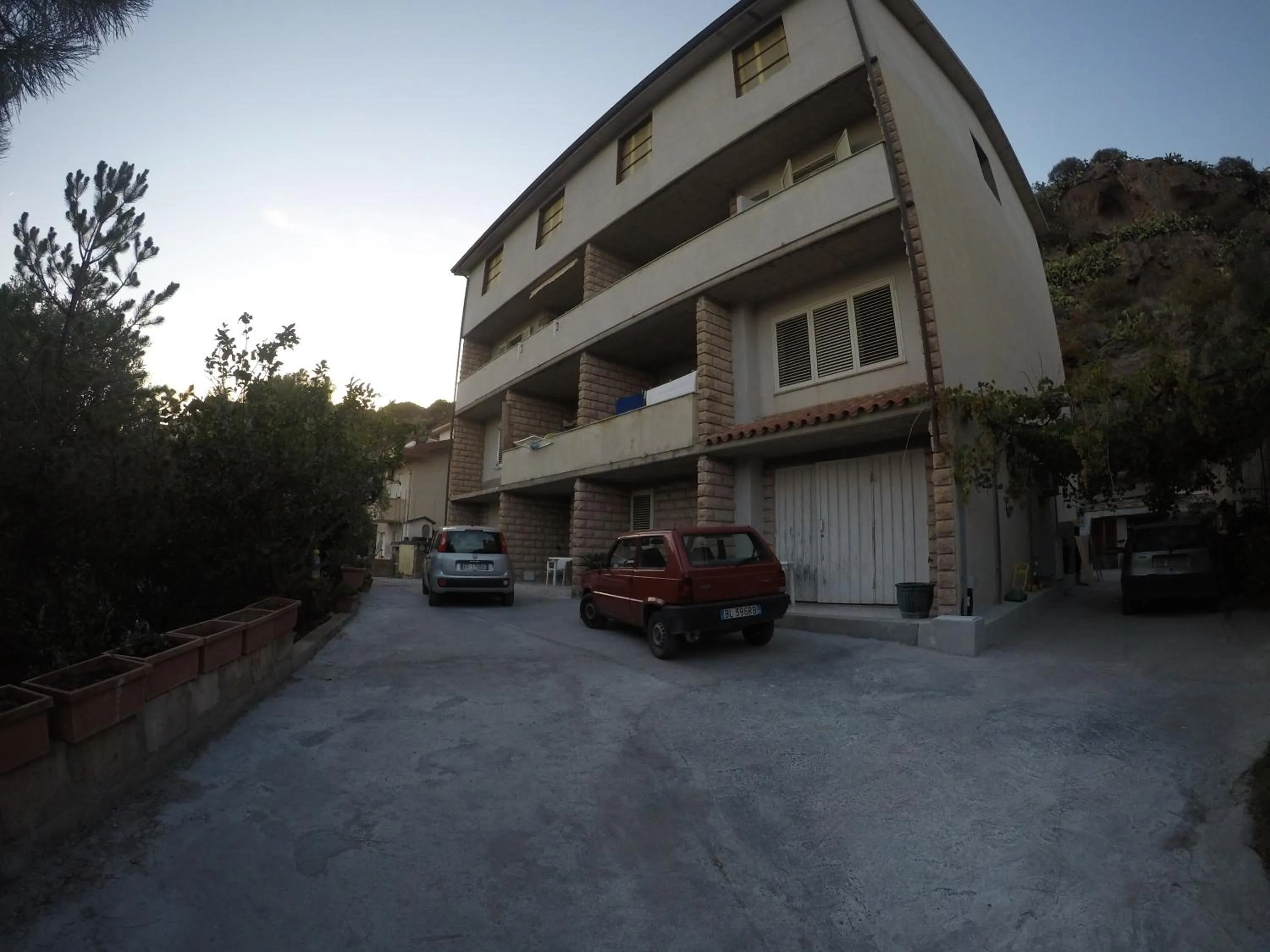 Property building in B&B Bassu