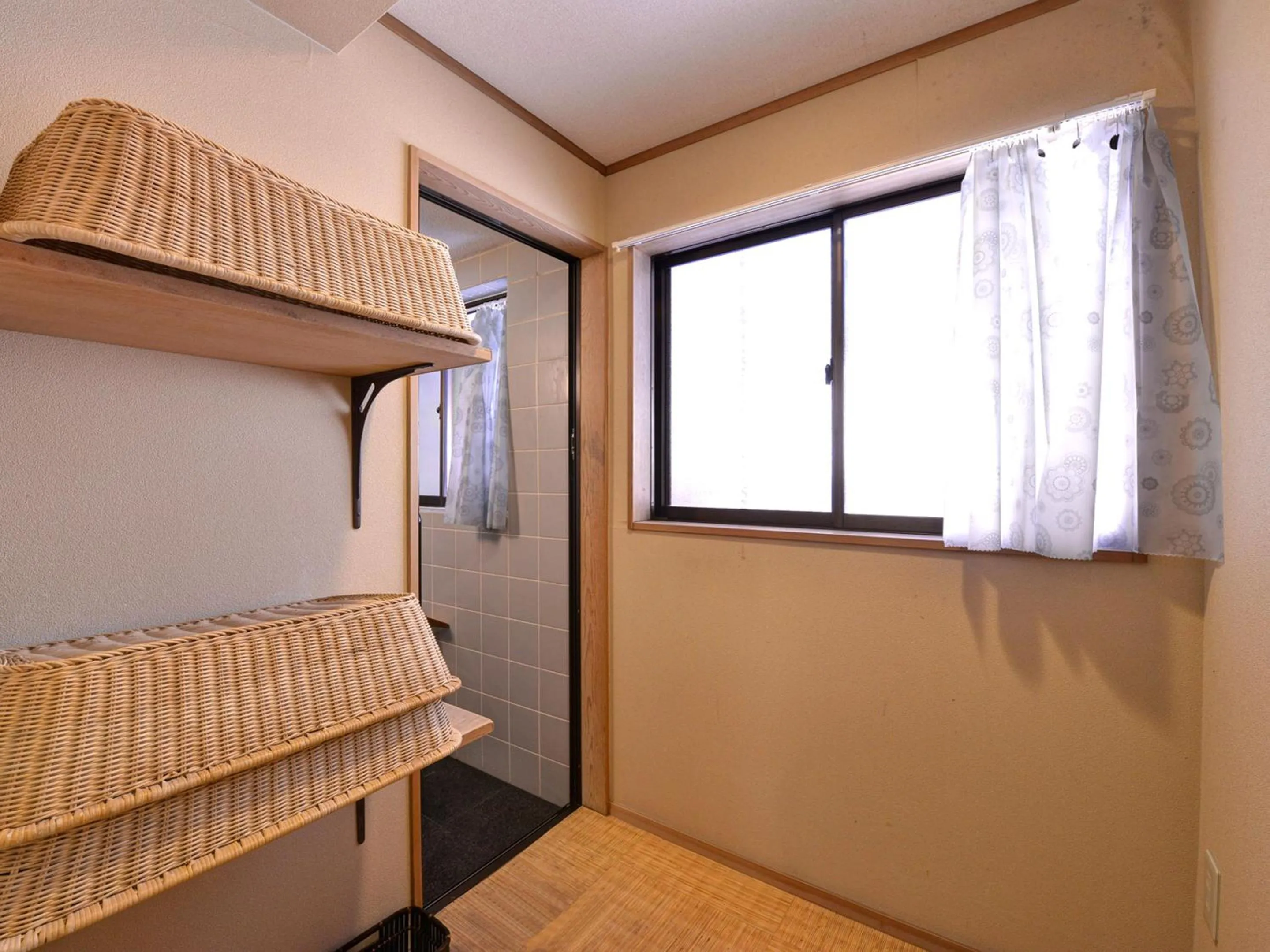 Public Bath, Bed in Ryokan Inakatei