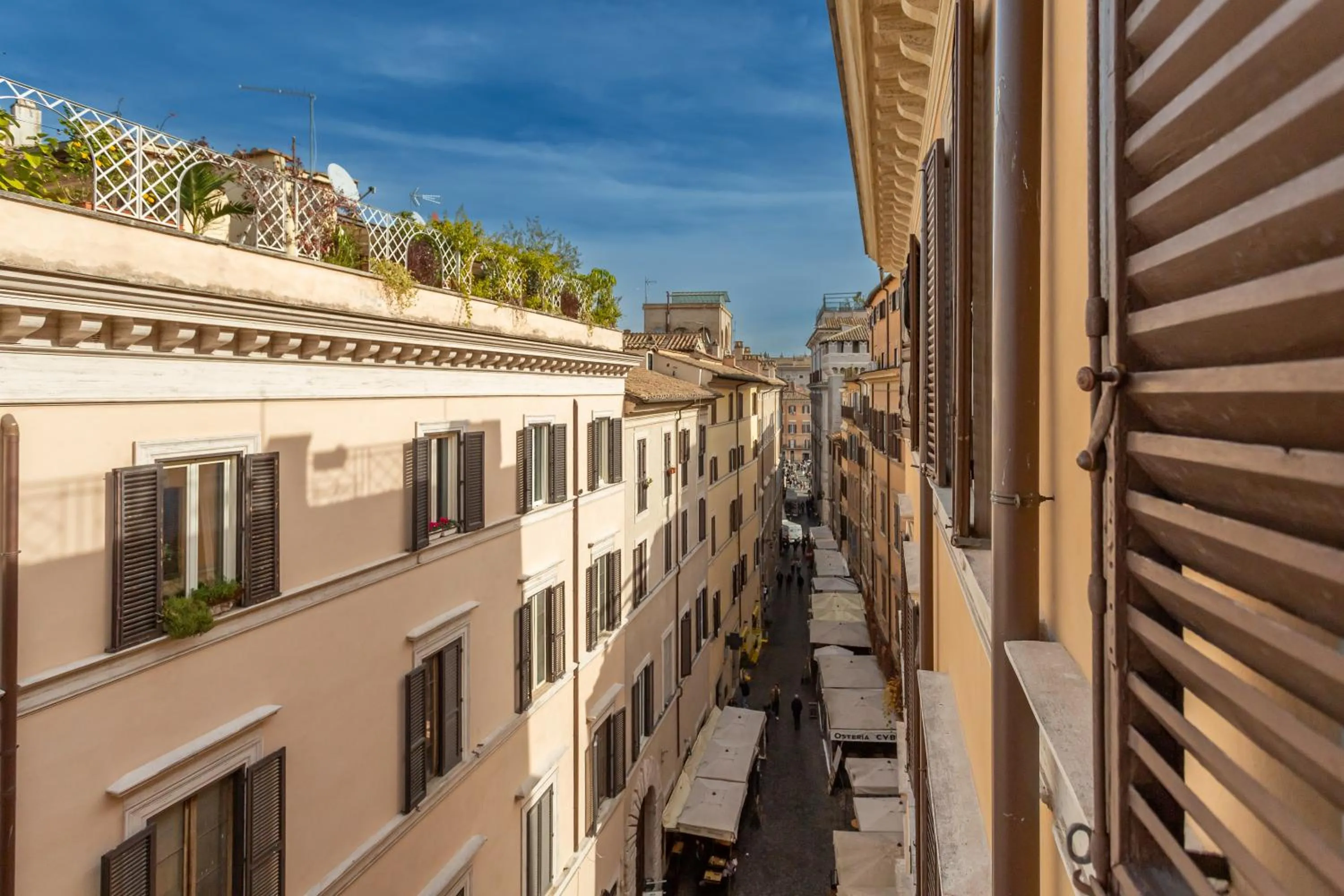 City view in Daplace - La Mongolfiera Rooms in Navona