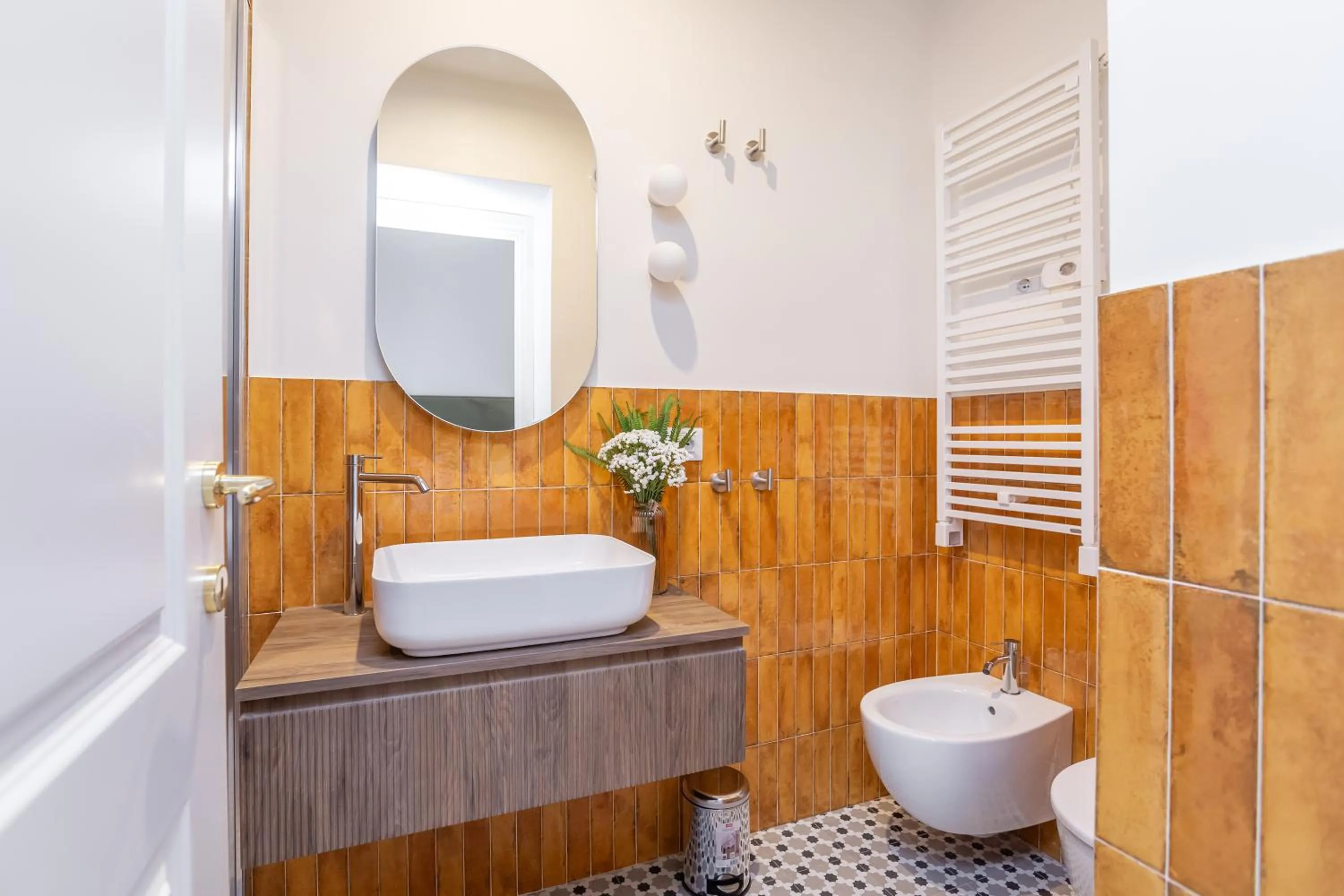 Bathroom in Daplace - La Mongolfiera Rooms in Navona