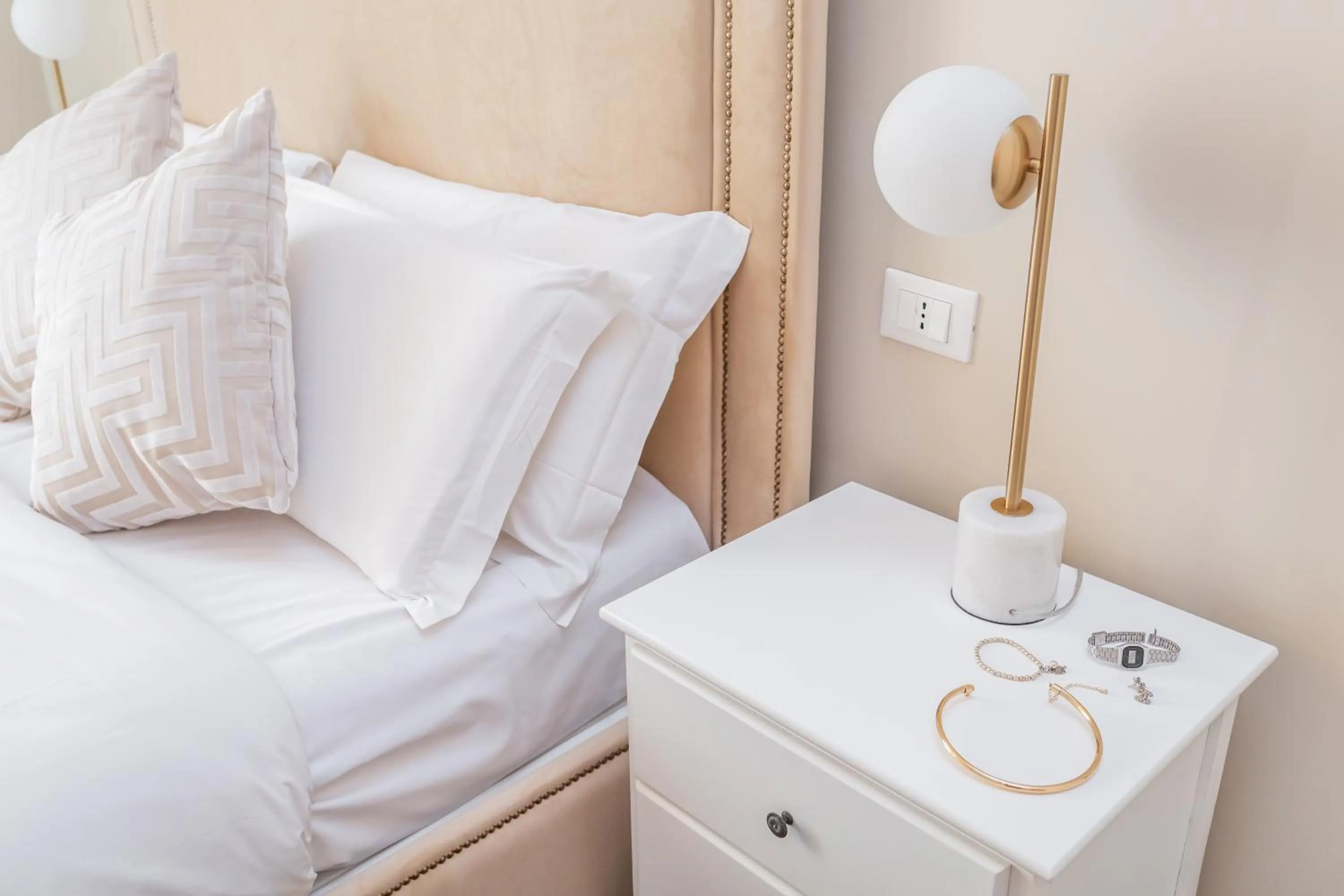 Bedroom, Bed in Daplace - La Mongolfiera Rooms in Navona