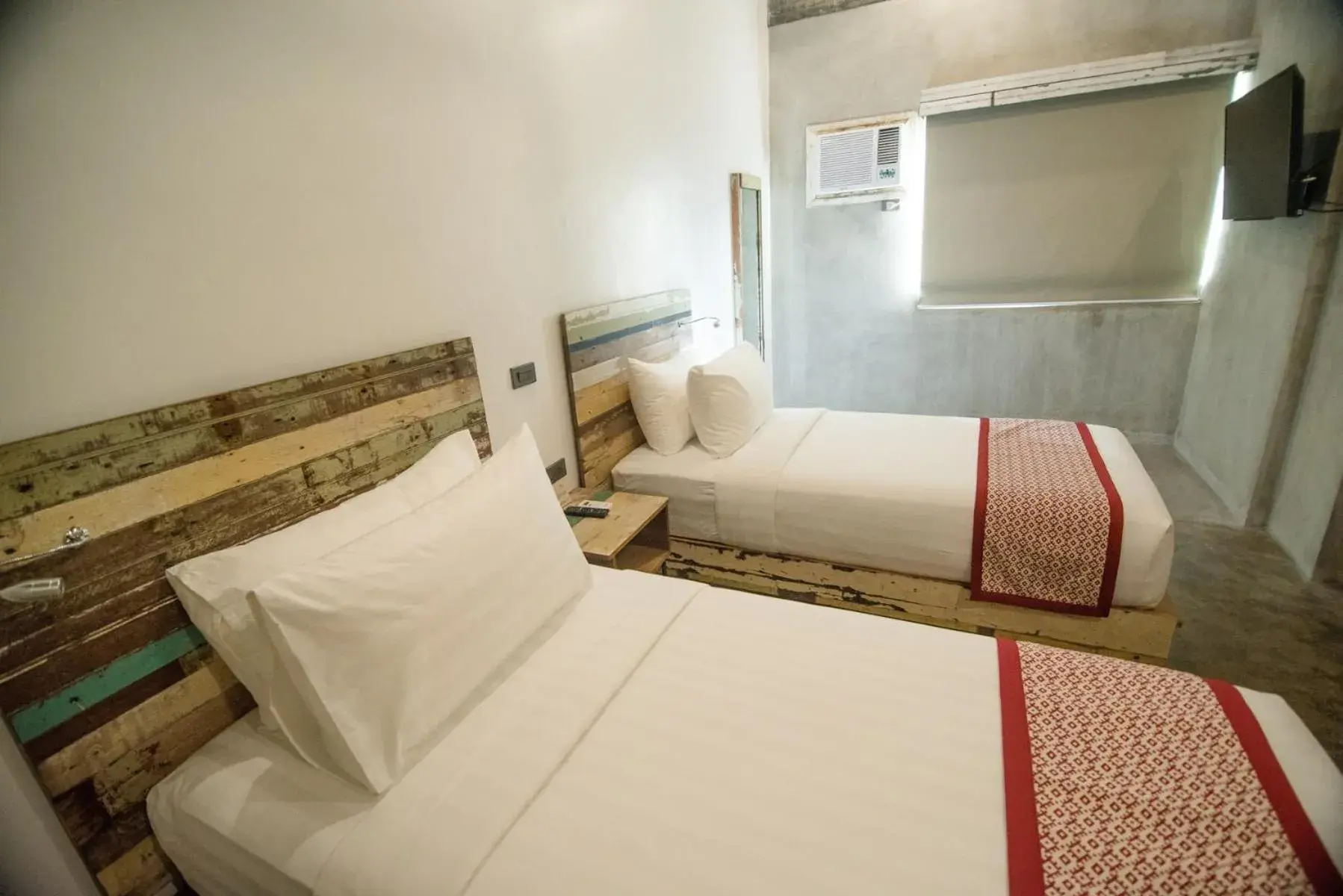 Superior Twin Room in The Bricks Hotel Superior Twin Room in The Bricks Hotel