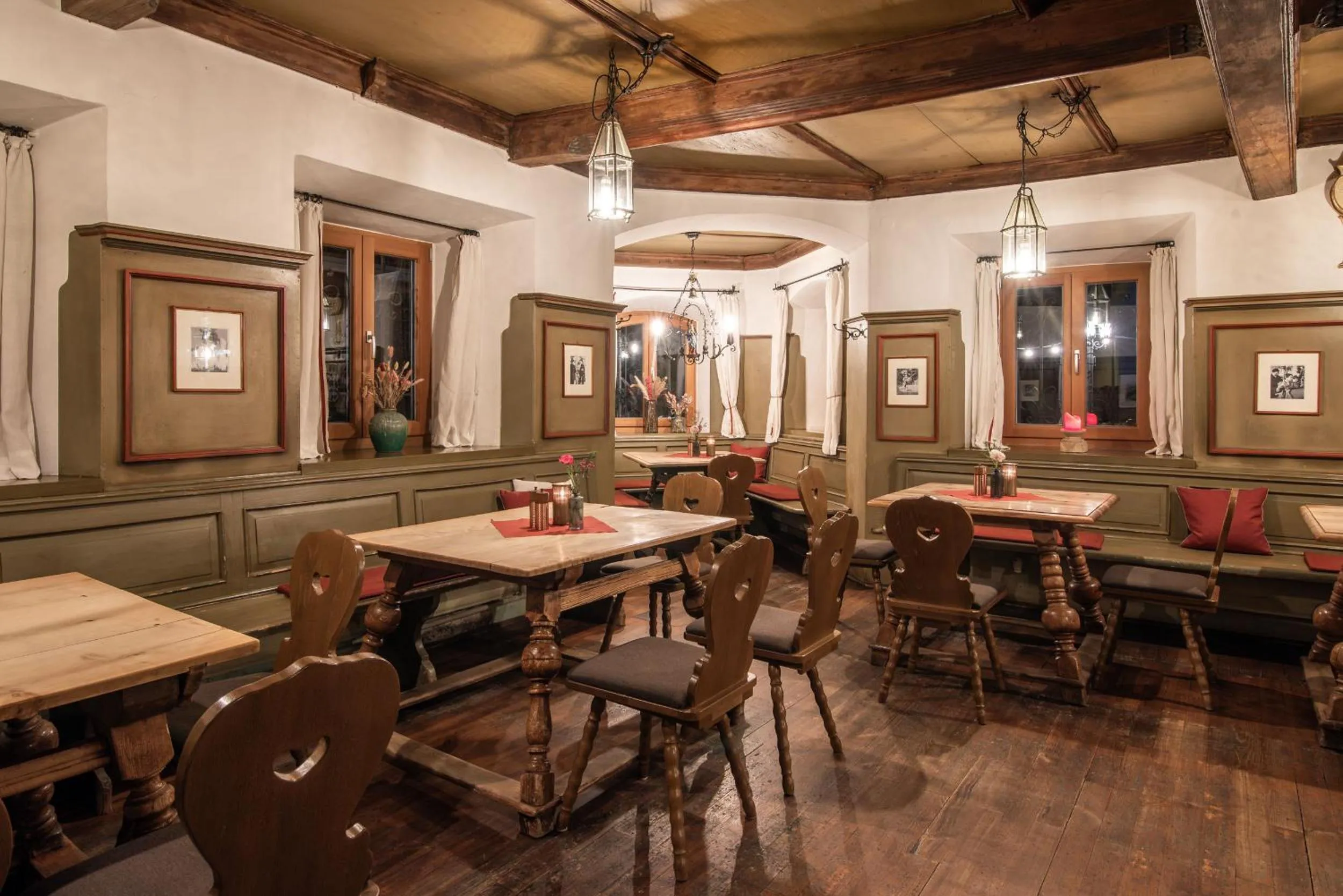 Restaurant/places to eat in Terofal Hotel Schliersee - Komplett neu renoviert