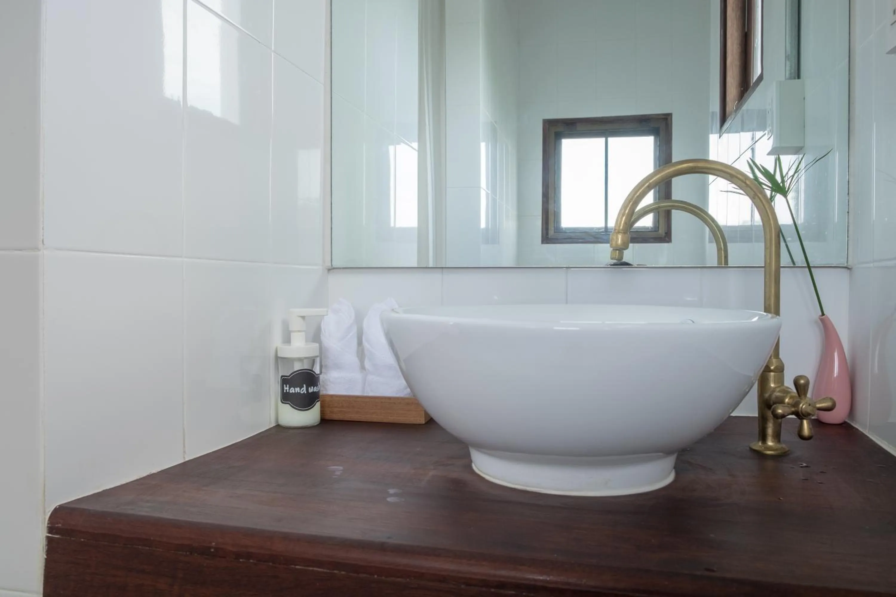 Bathroom in Krodyle Mindfulness House