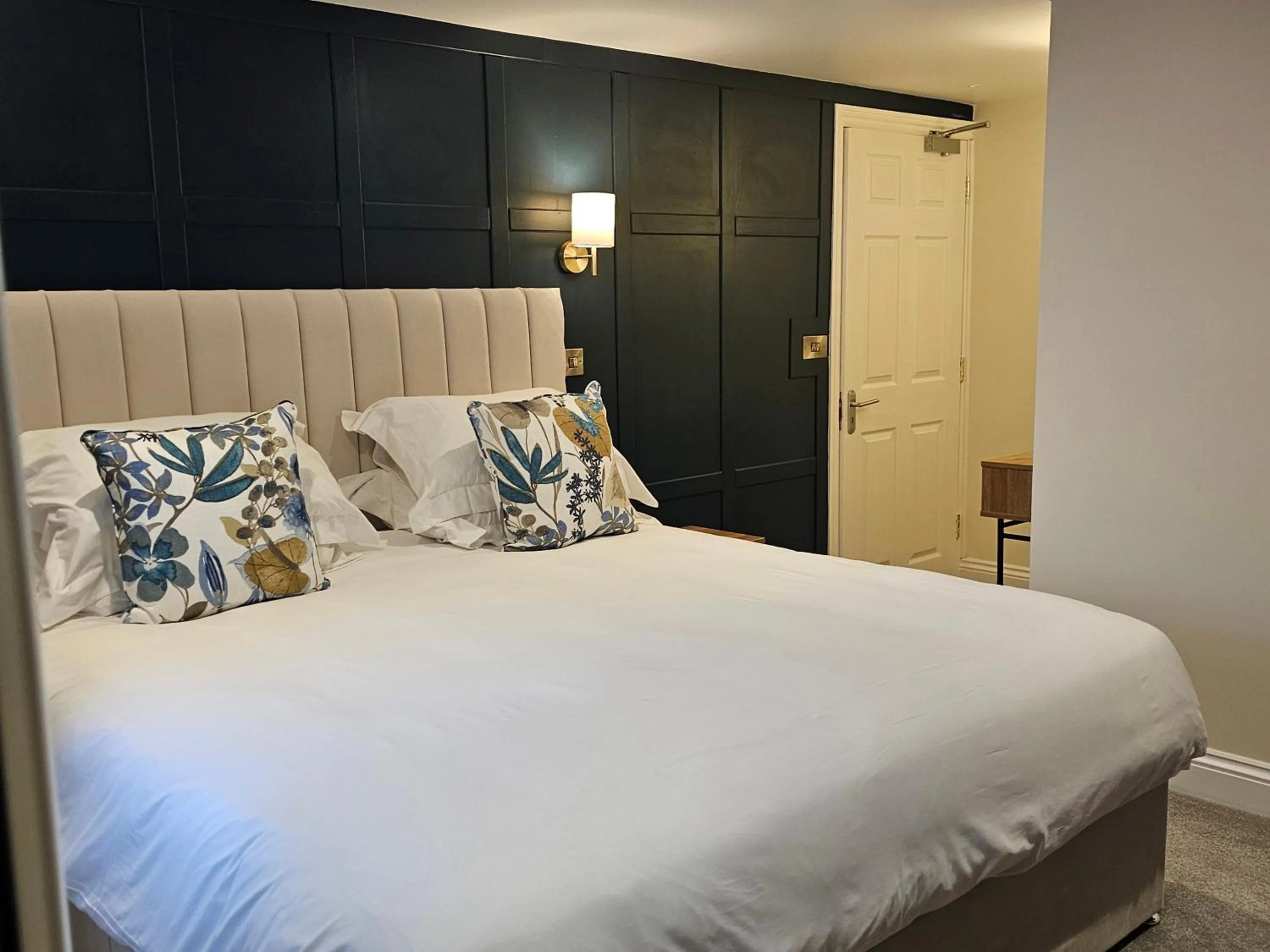 Bed in St George's Guest House