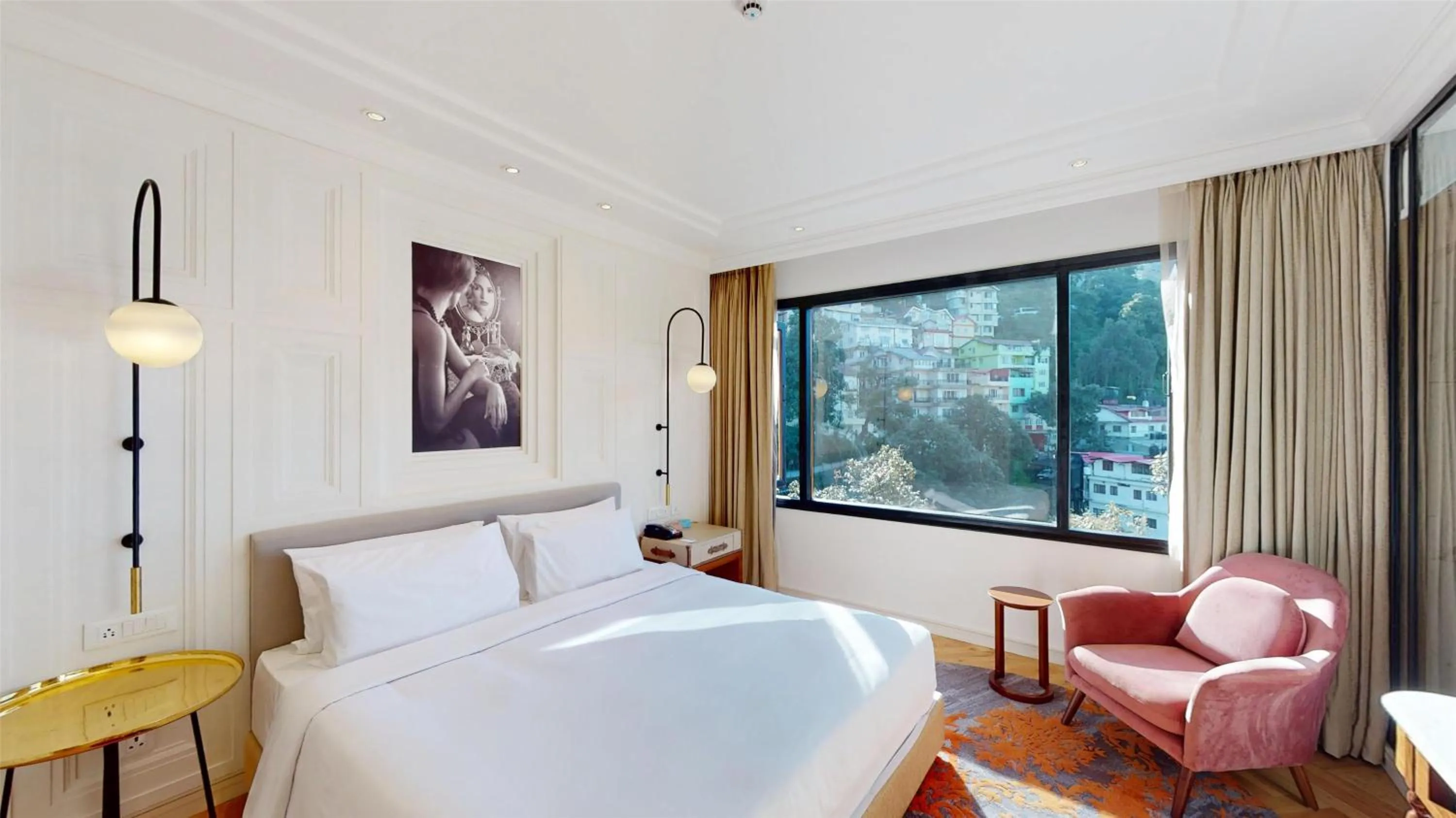 Photo of the whole room, Bed in Radisson Hotel Shimla