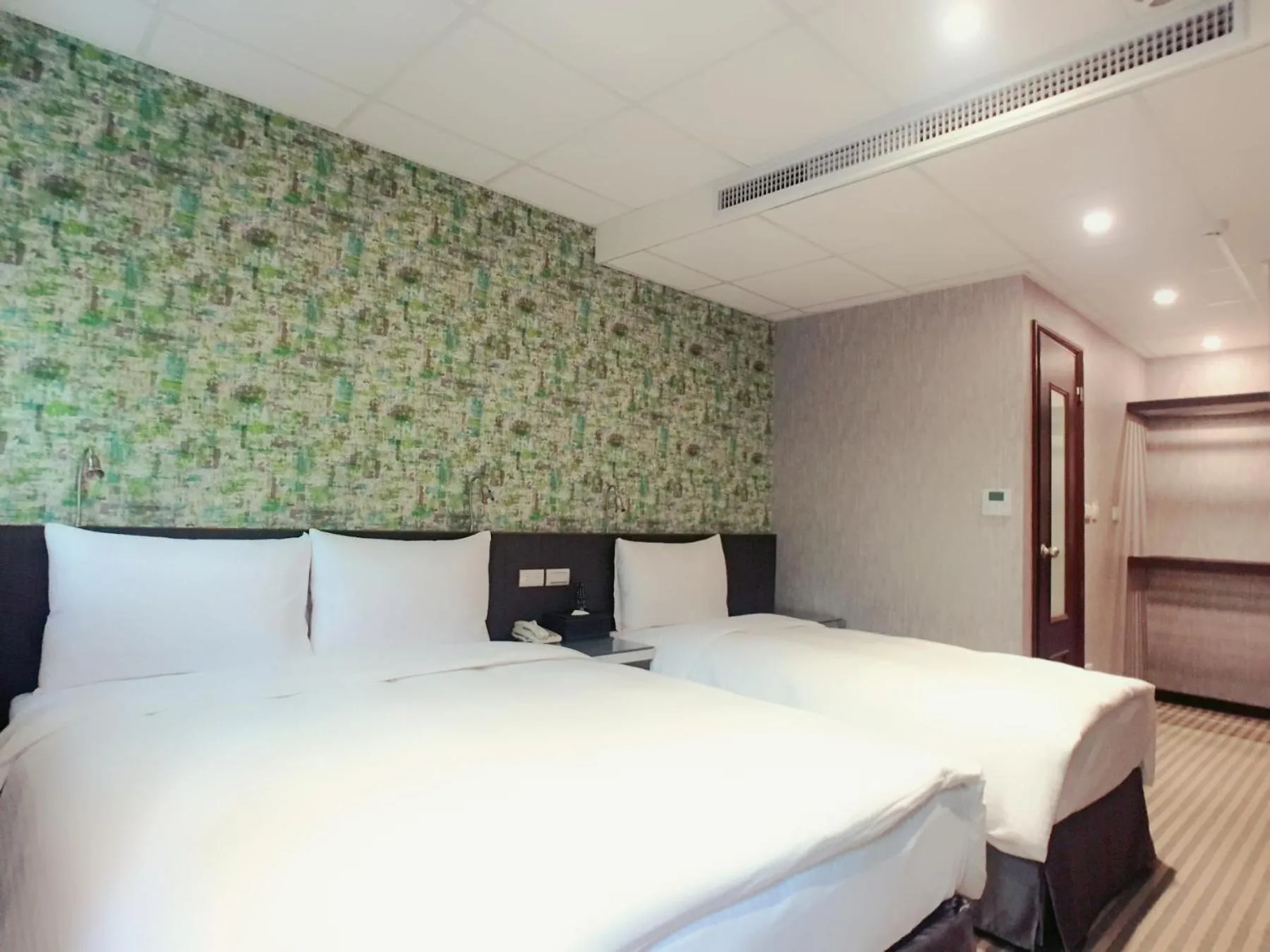 Bedroom, Bed in Ueno Hirokoji 428