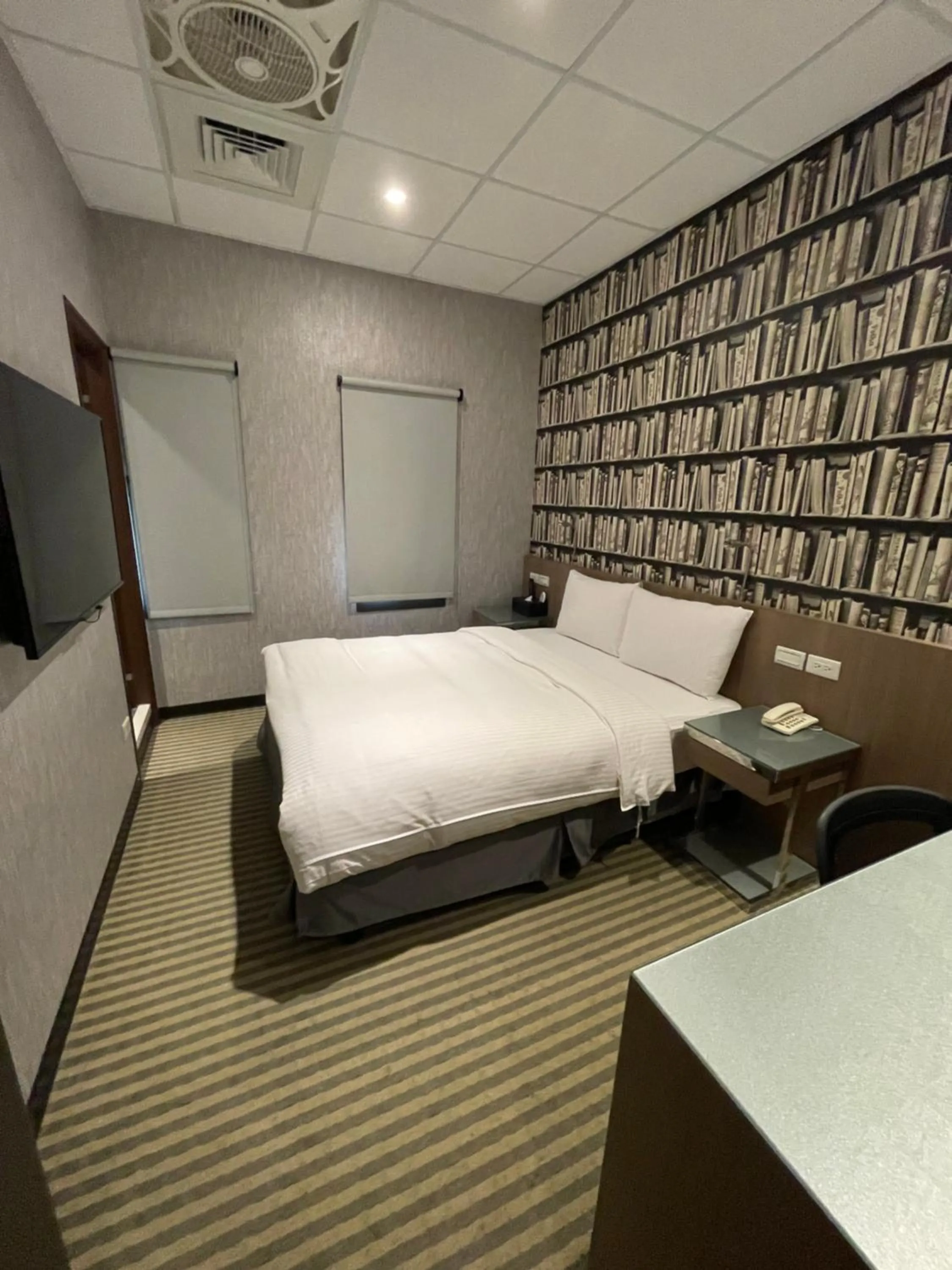 Bed in Ueno Hirokoji 428