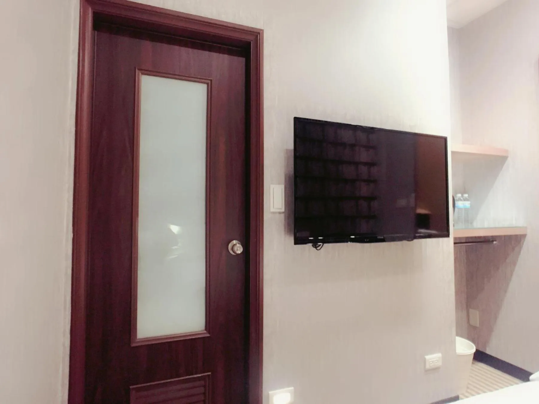 Toilet in Ueno Hirokoji 428