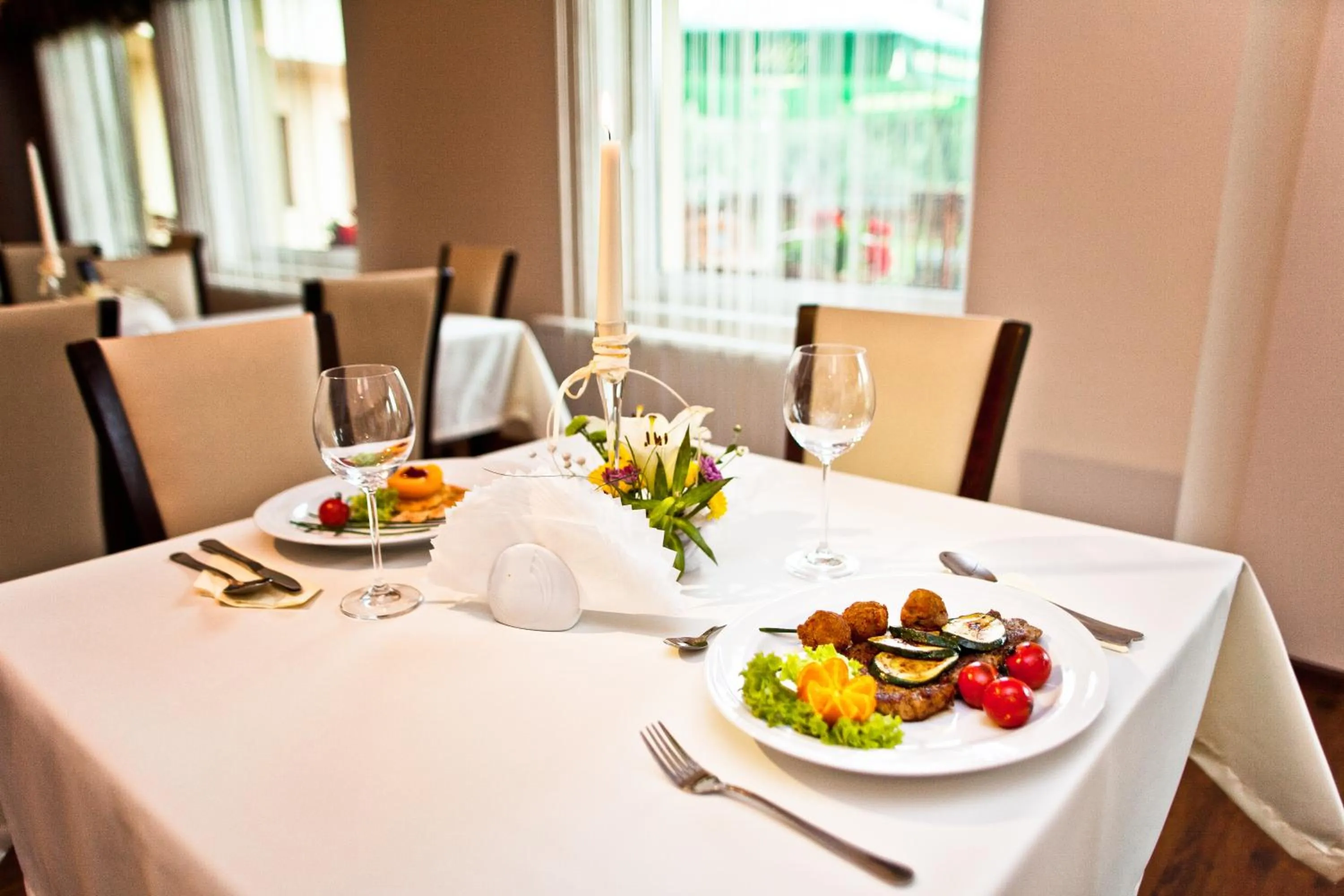 Food and drinks in Hotel Kantoria