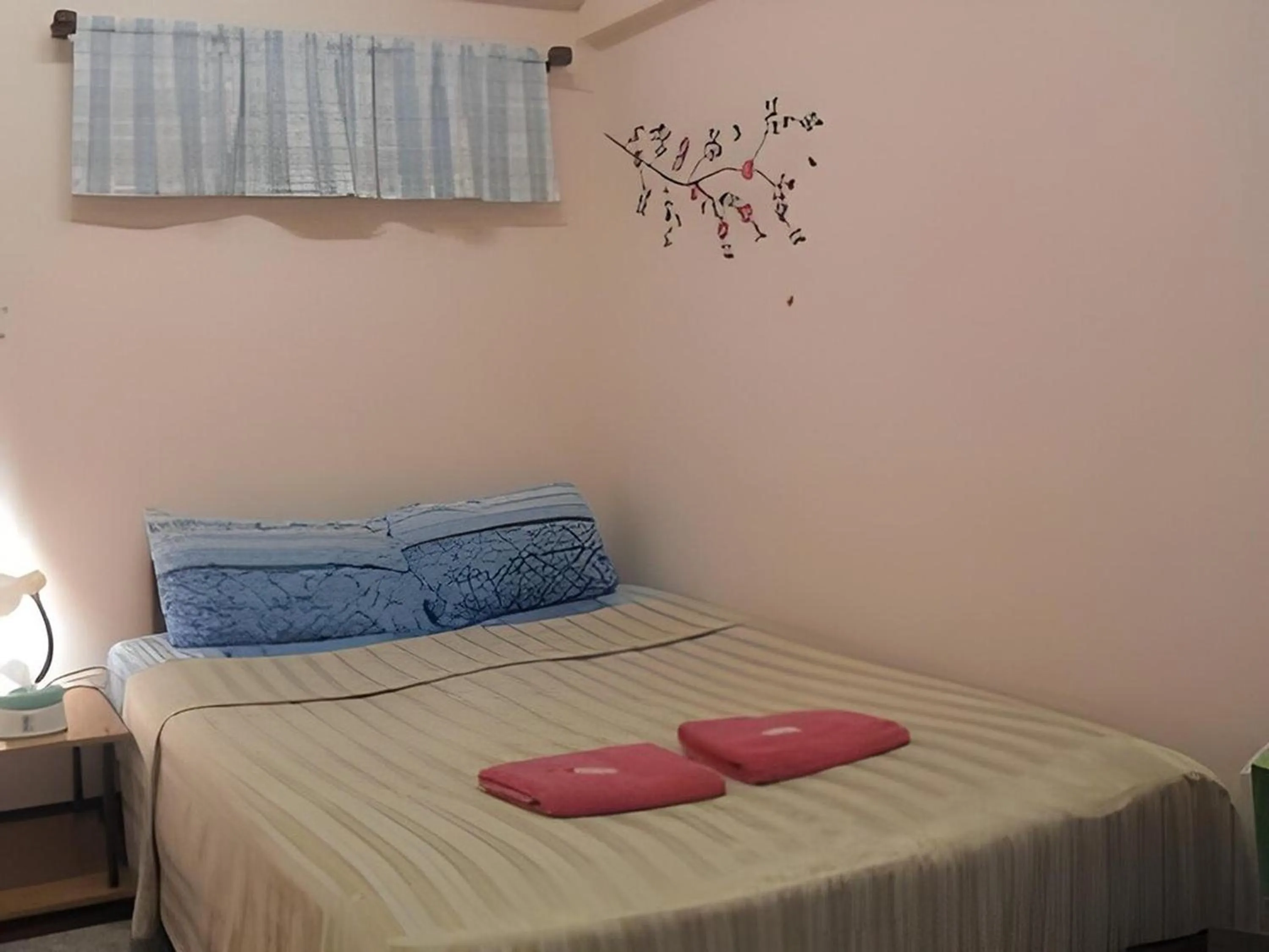 Bedroom, Bed in Ban Wiang Guest House