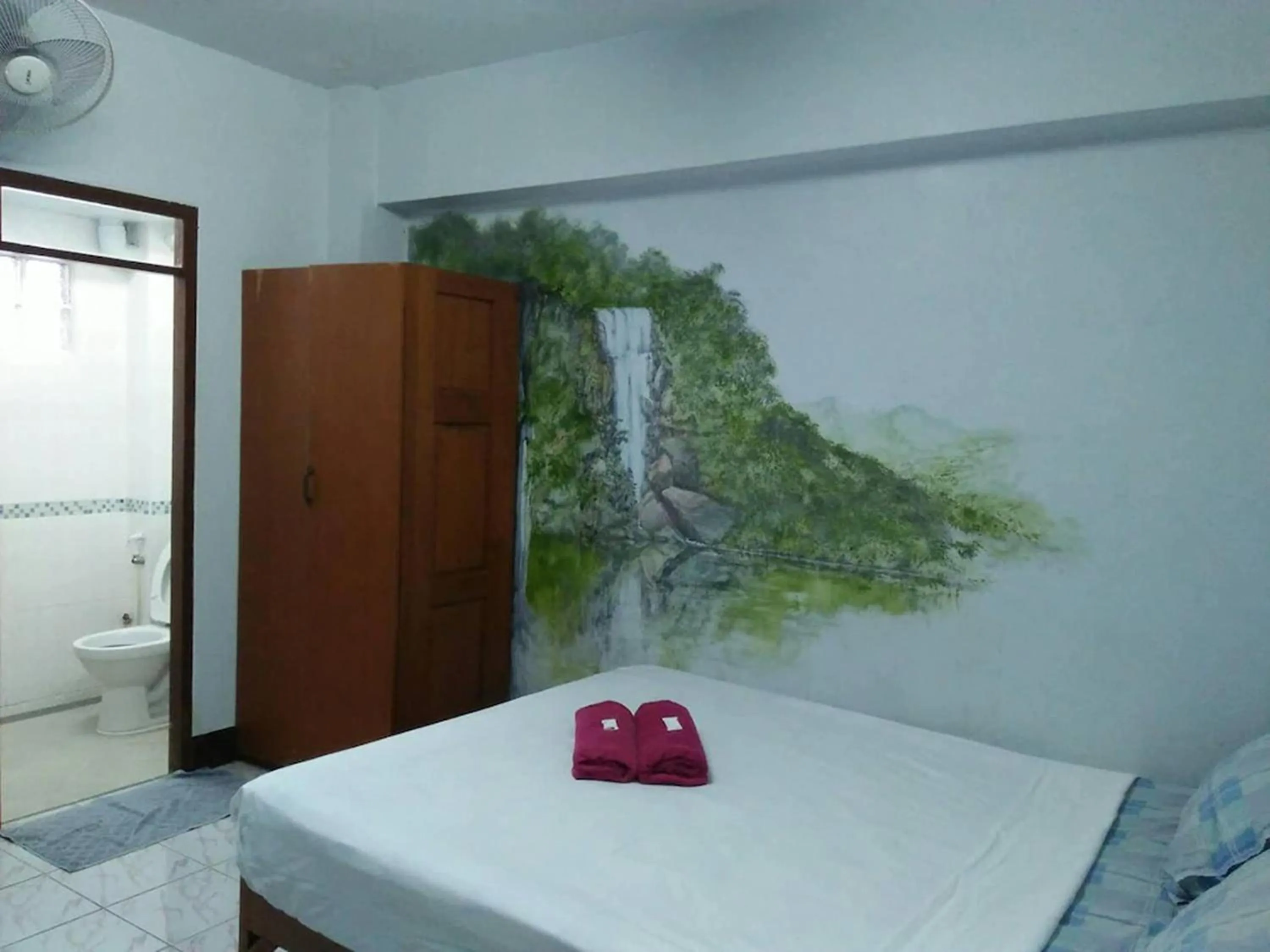 Bedroom, Bed in Ban Wiang Guest House