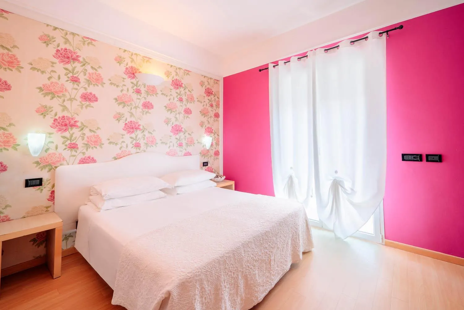 Photo of the whole room, Bed in Hotel Villa Marina Wellness SPA