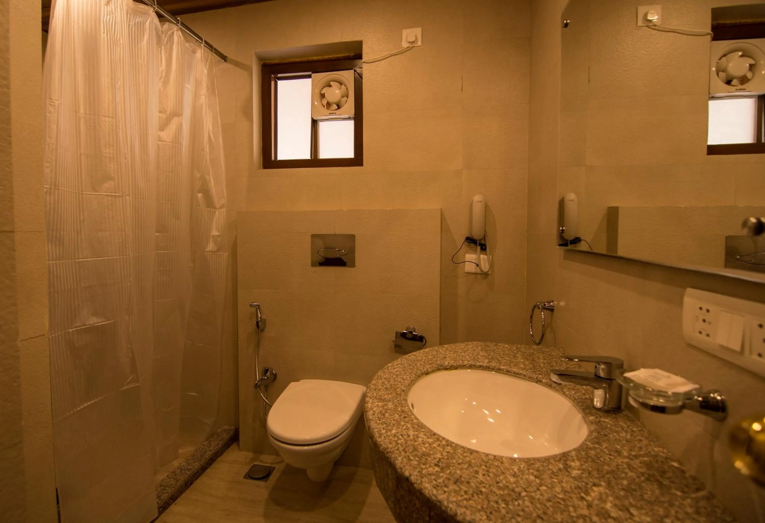 Toilet in WelcomHeritage Ashdale