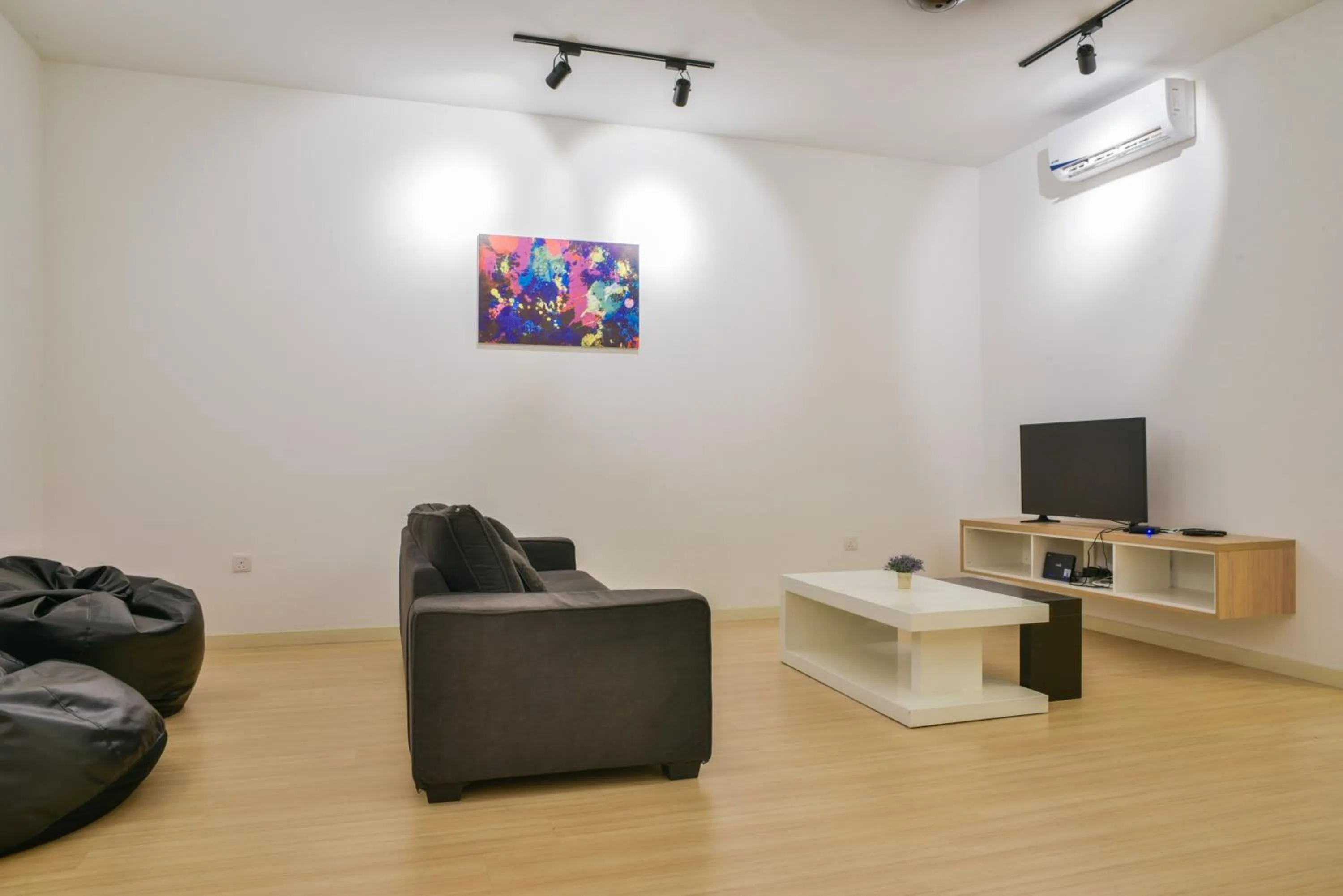 USJ One Subang Jaya by Widebed