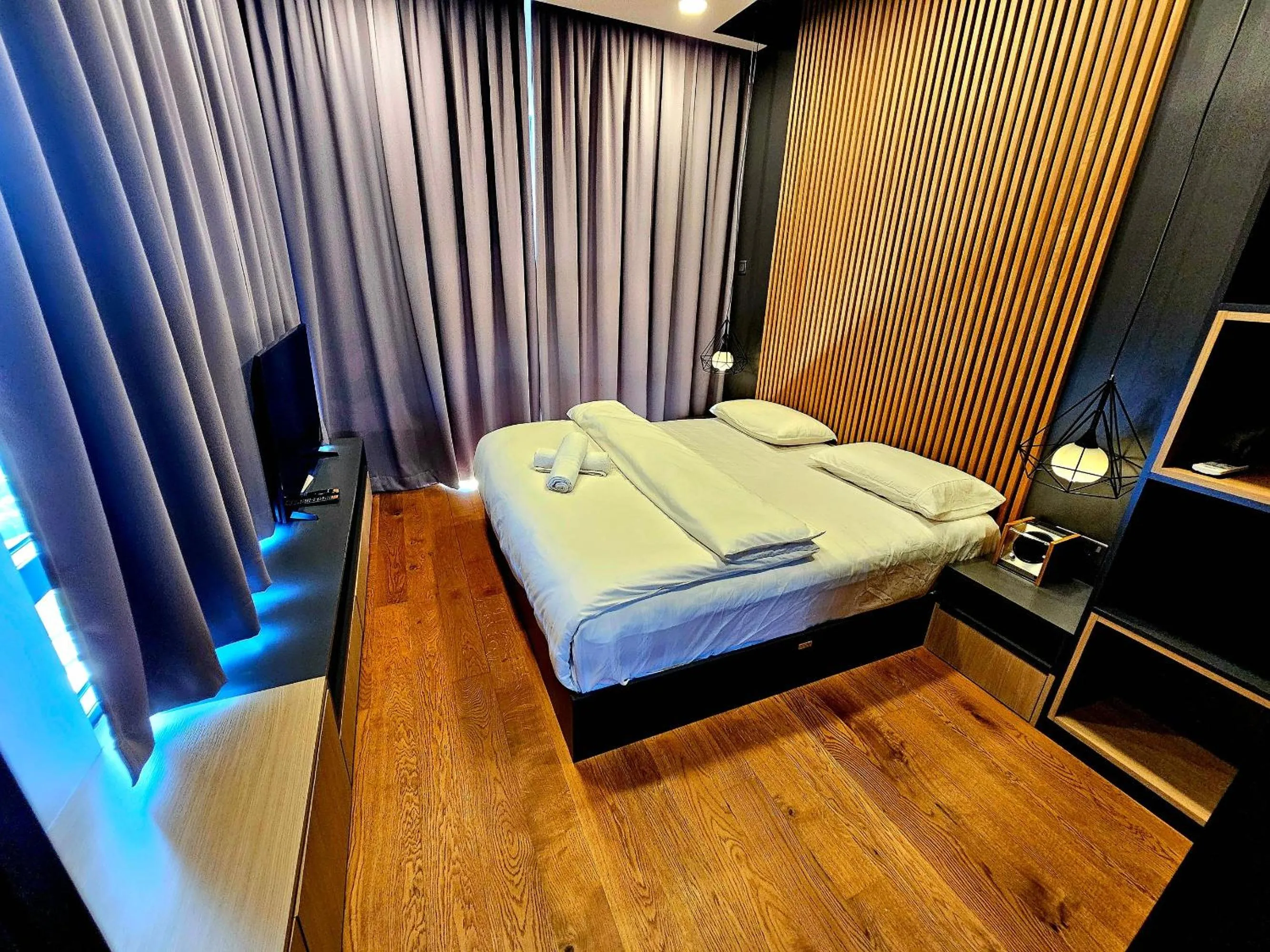 Bed in USJ One Subang Jaya by Widebed