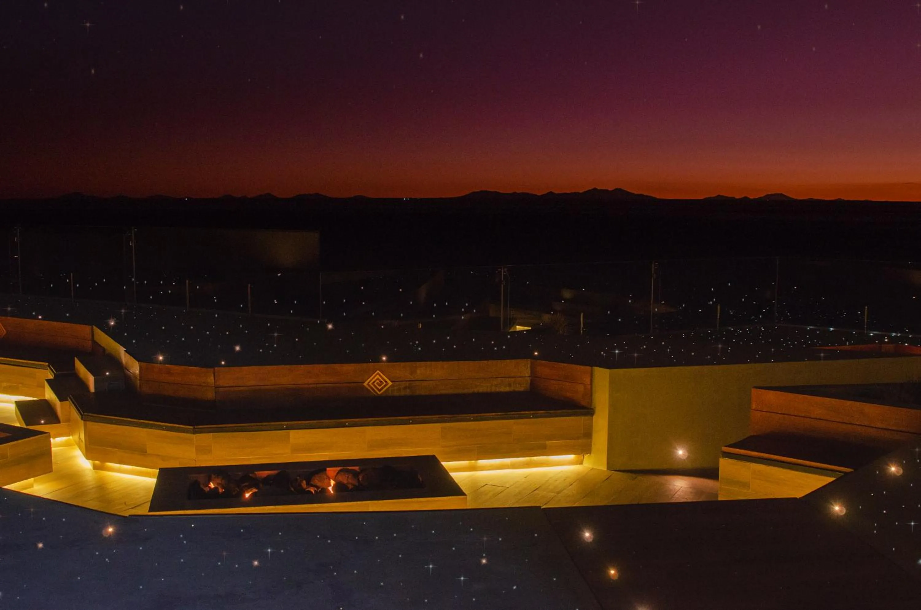 Sunset in Hotel de Sal Luna Salada