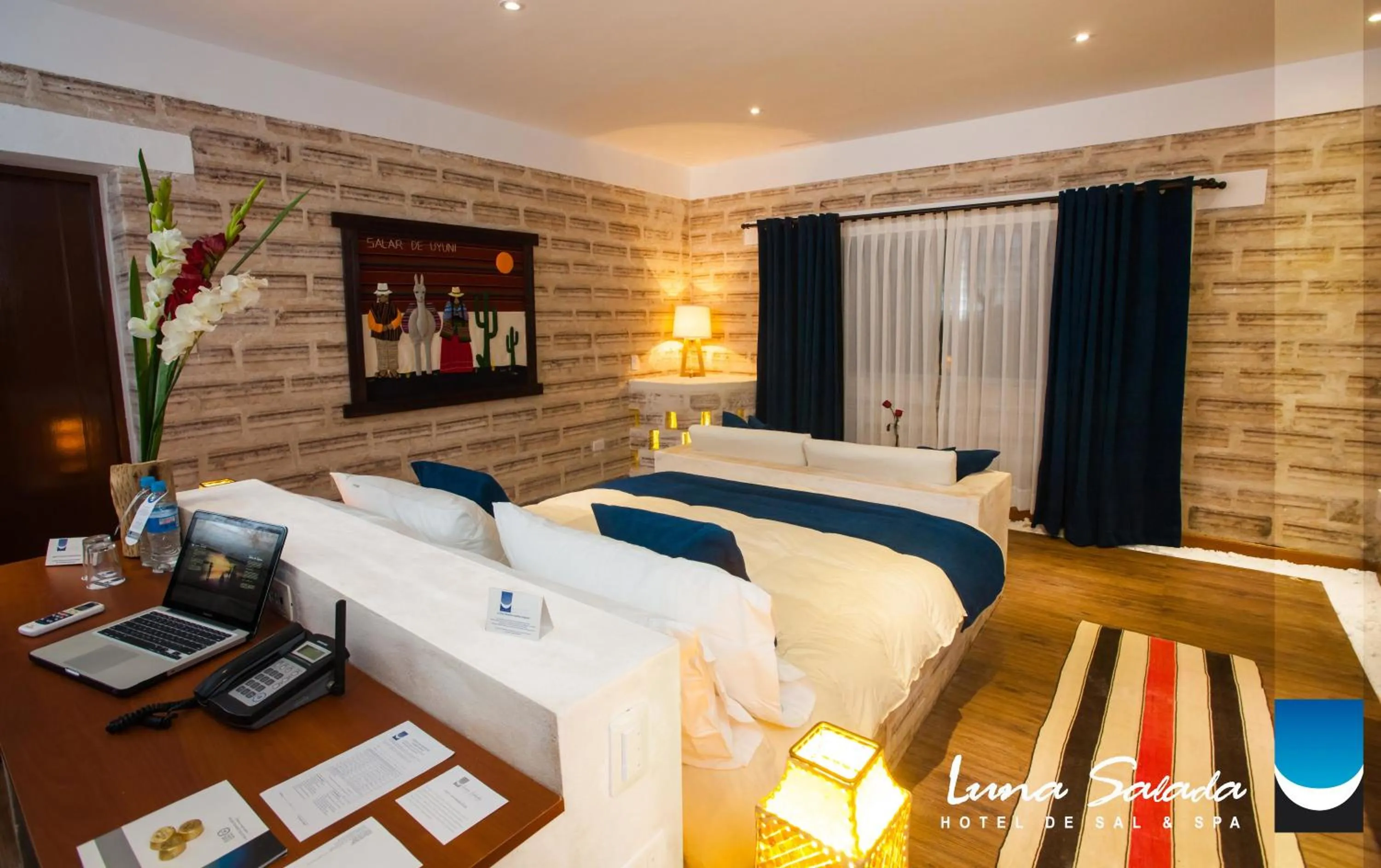 Photo of the whole room, Bed in Hotel de Sal Luna Salada