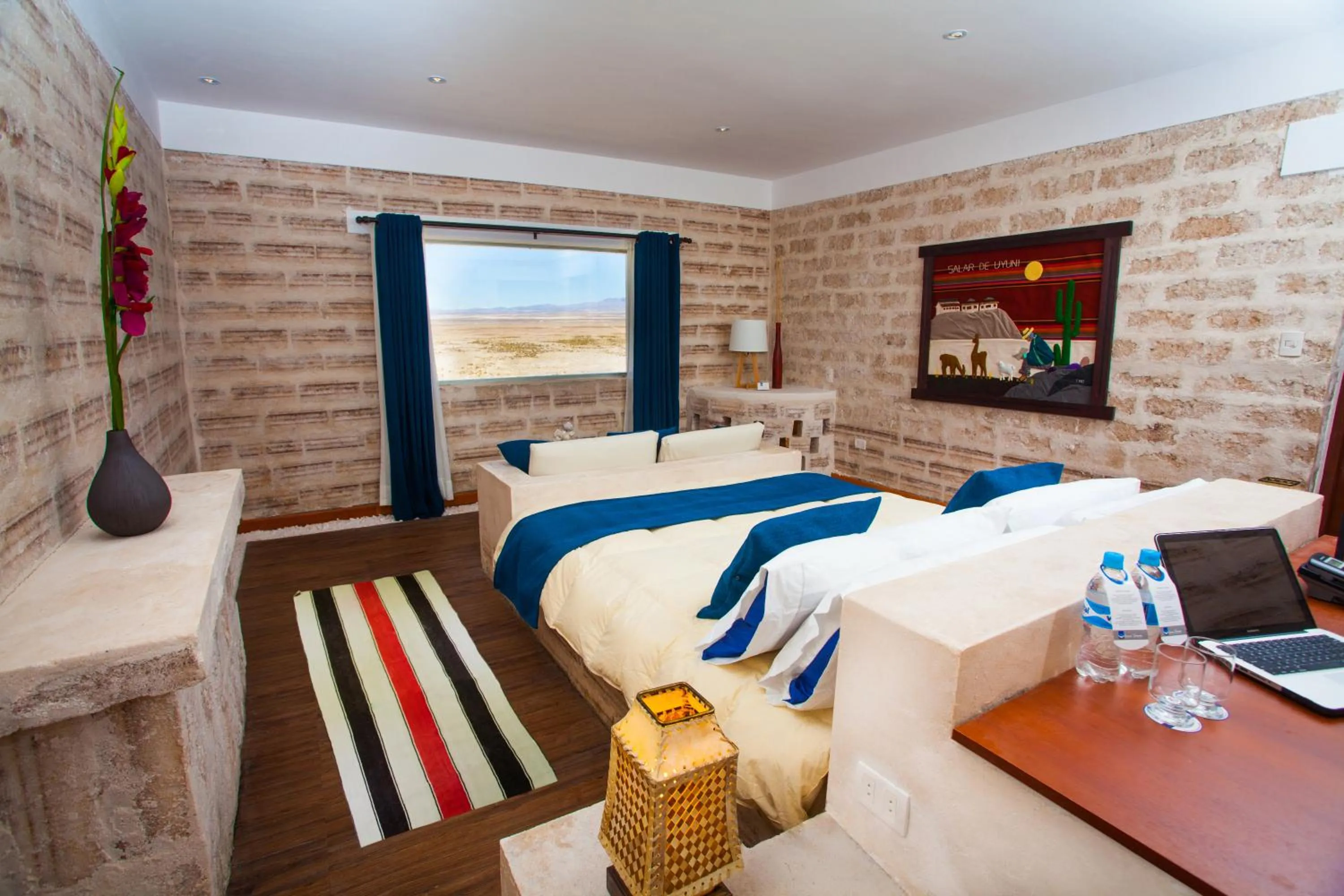 Photo of the whole room, Bed in Hotel de Sal Luna Salada