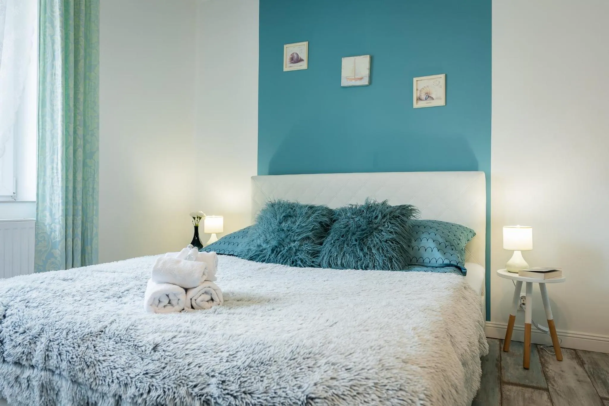 Lu Apartments