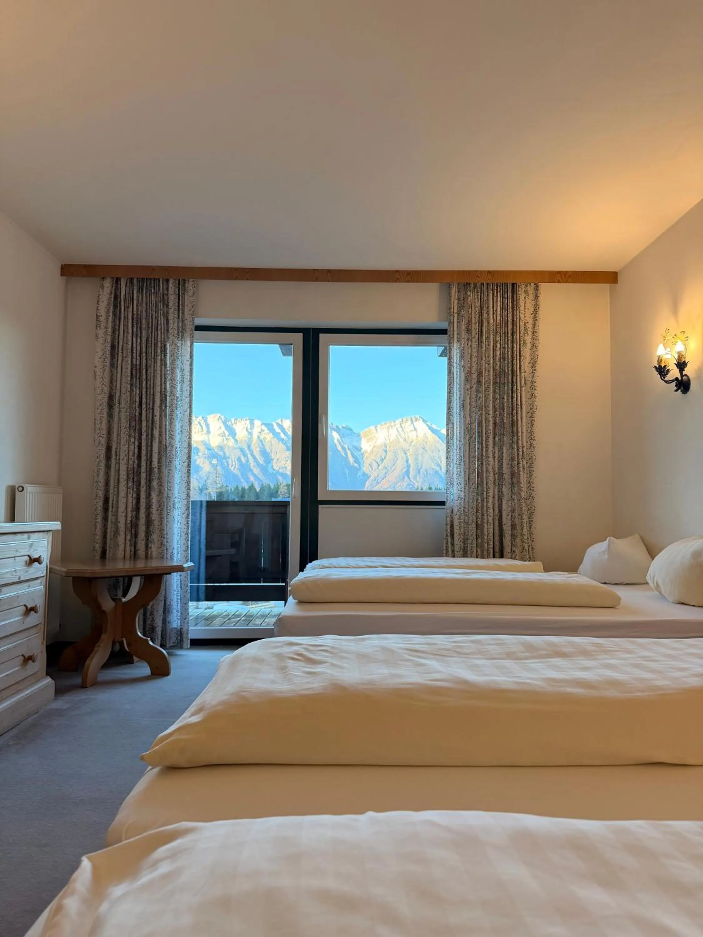 Bedroom, Bed in Hotel Gruberhof Innsbruck Igls B&B