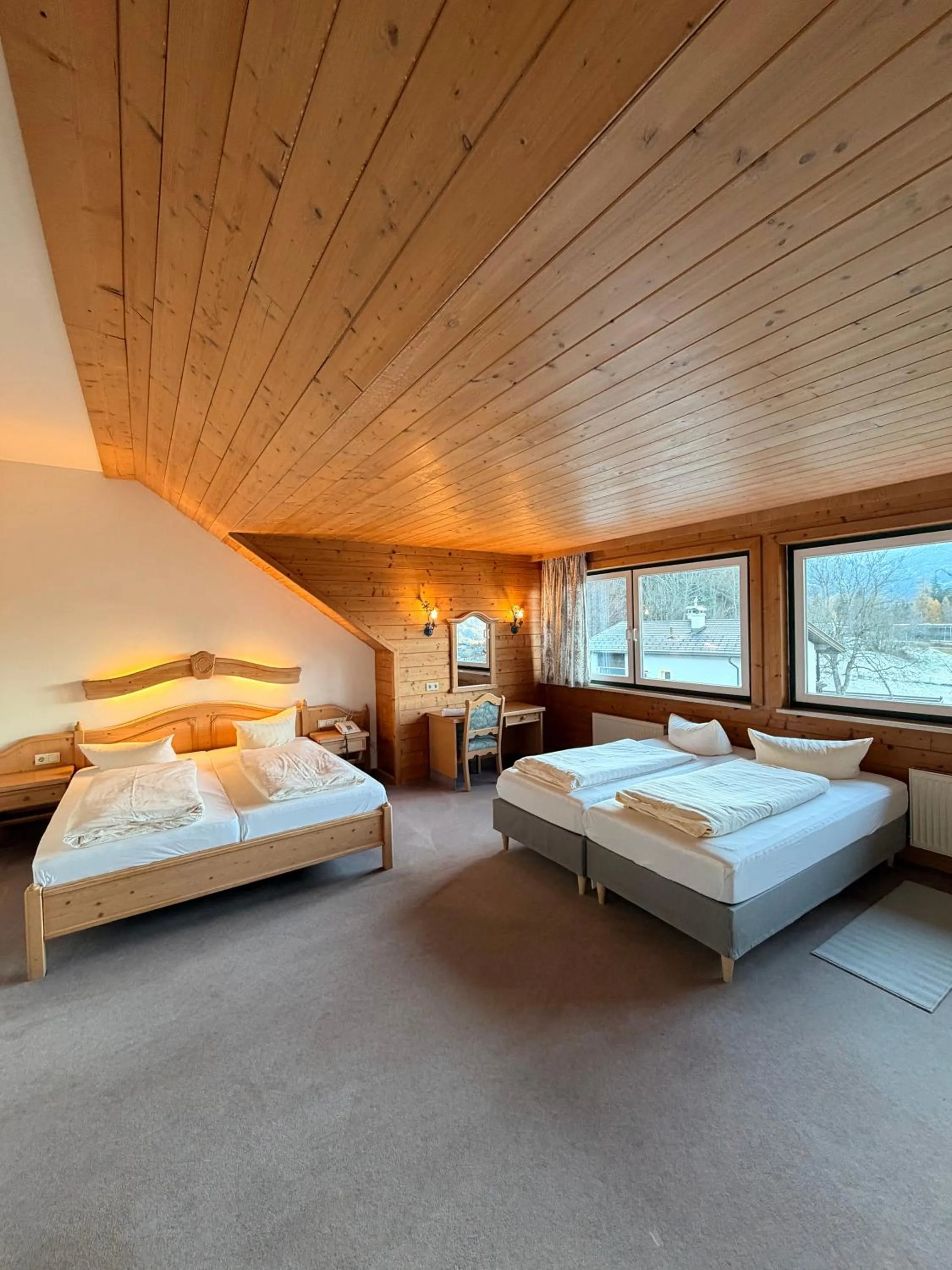 Bedroom, Bed in Hotel Gruberhof Innsbruck Igls B&B