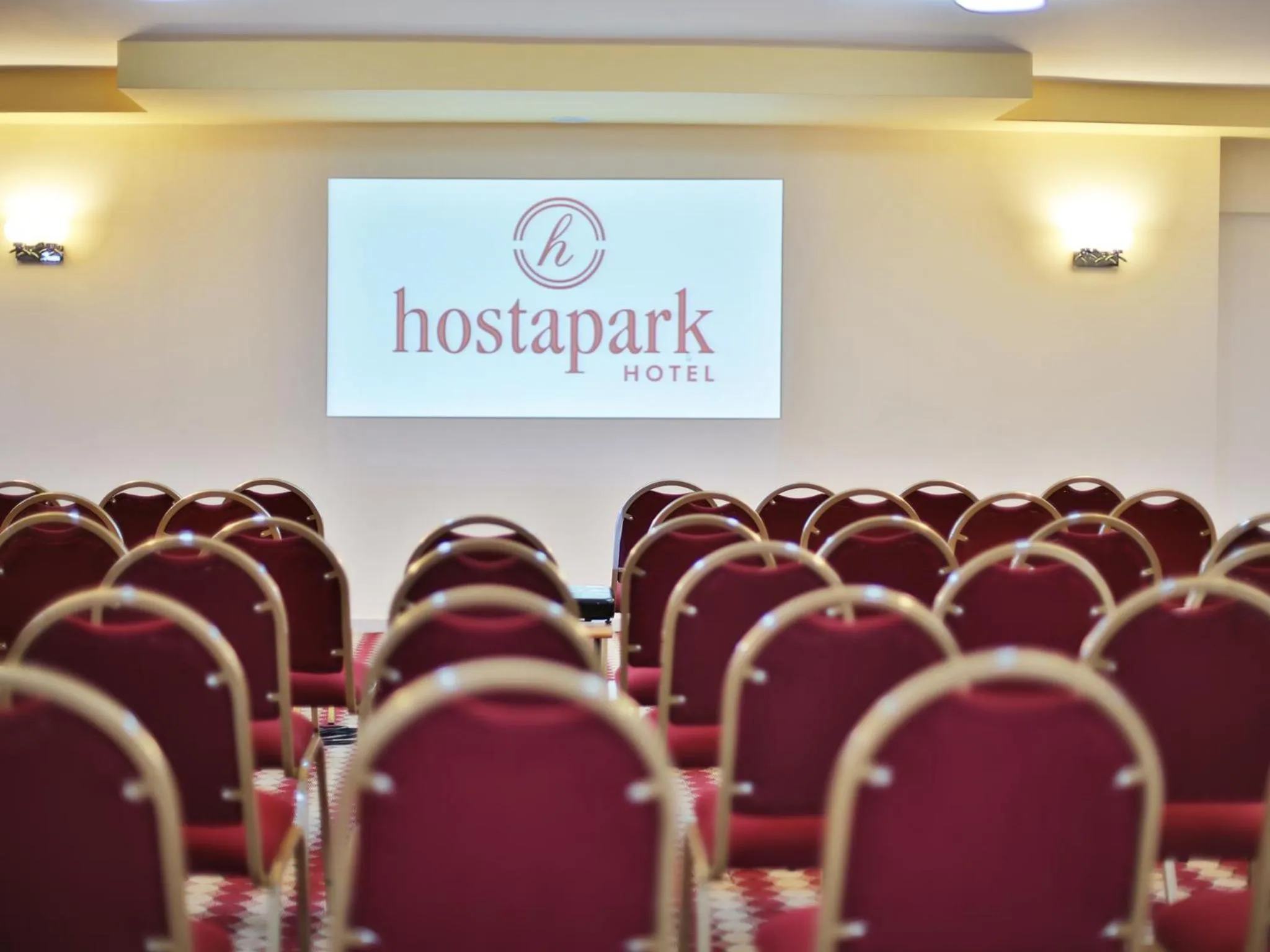 Meeting/conference room in Hostapark Hotel