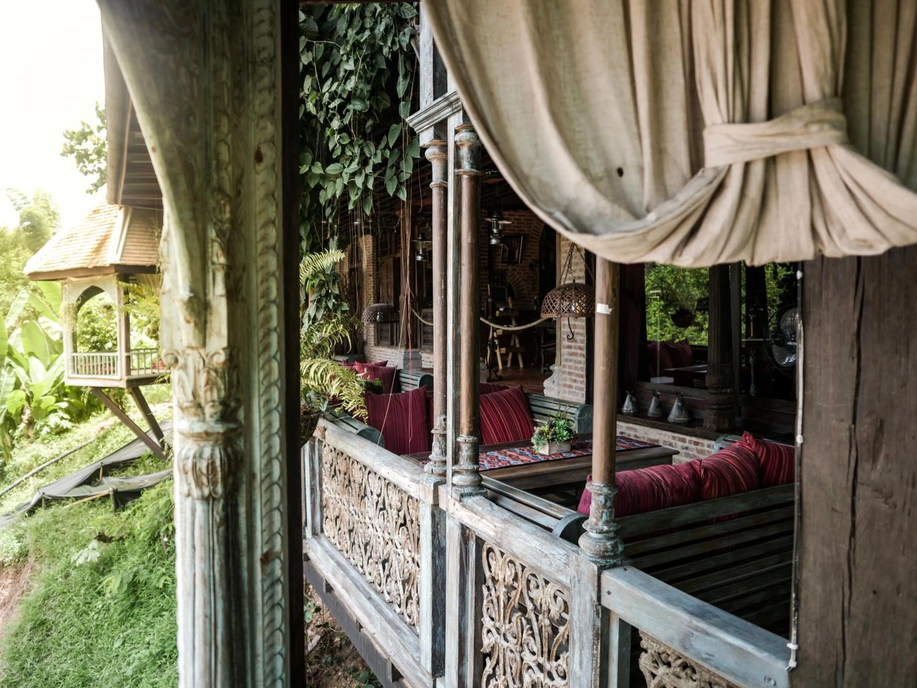 Restaurant/places to eat in Chateau Orientale Resort