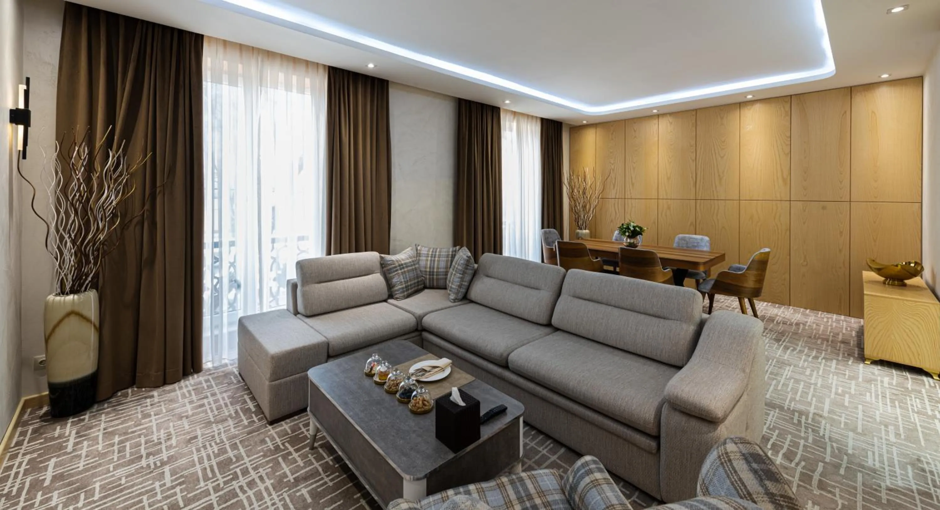 Living room in LOTTE City Hotels Tashkent Palace