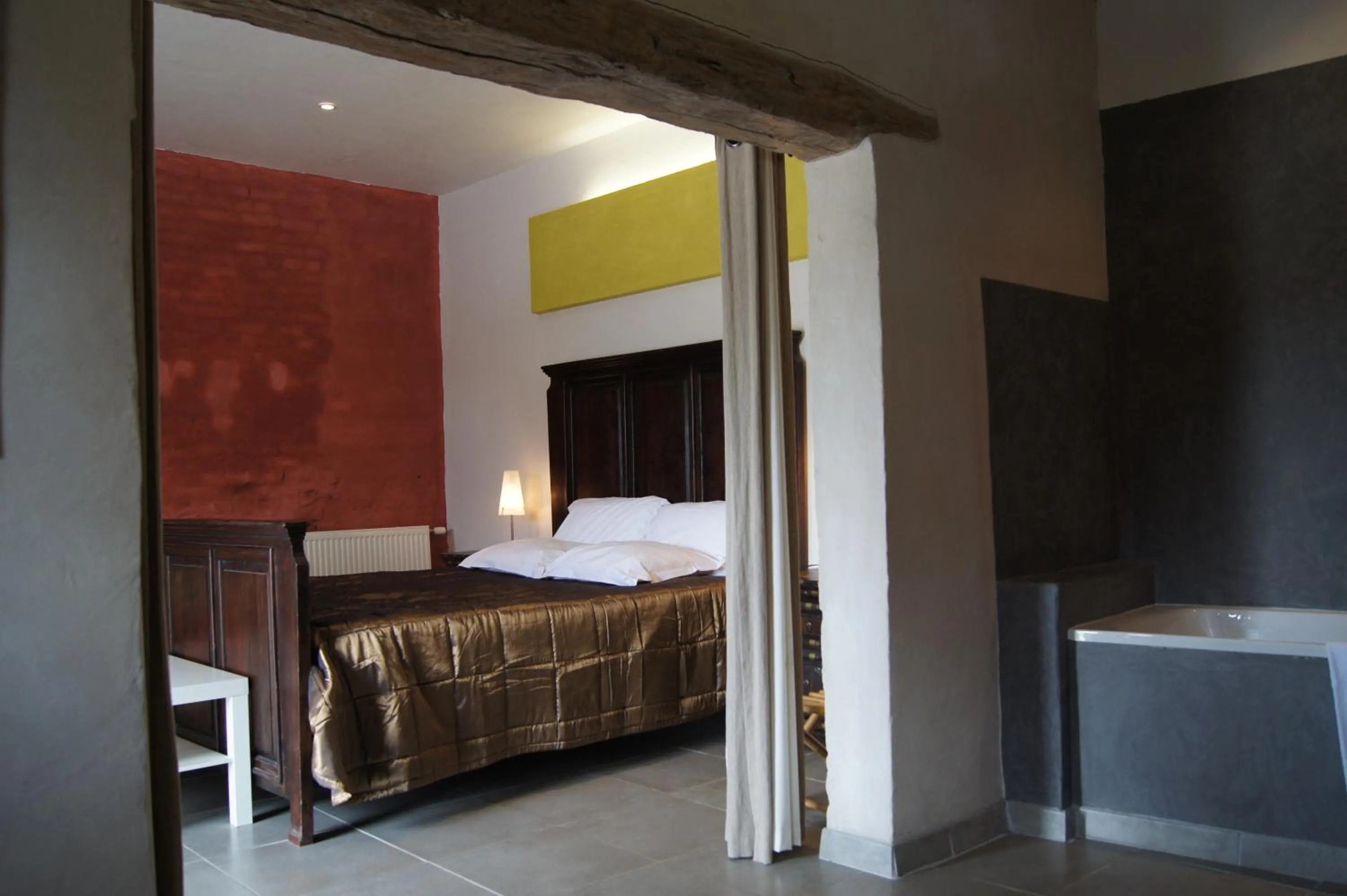 Bed in Alex Factory Gites et Chambres d'hôtes Côte d'Opale