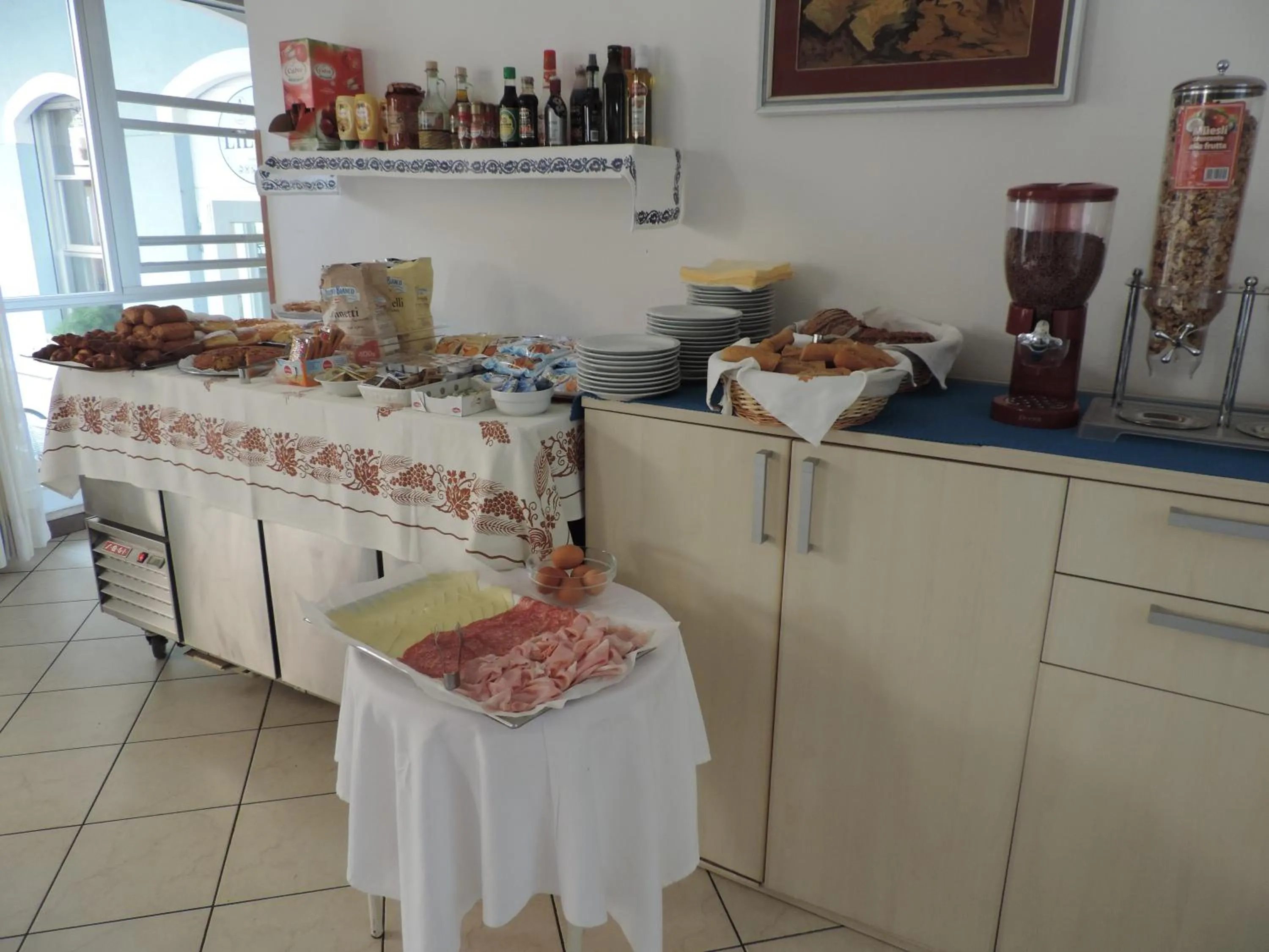 Italian breakfast in Hotel Liliana
