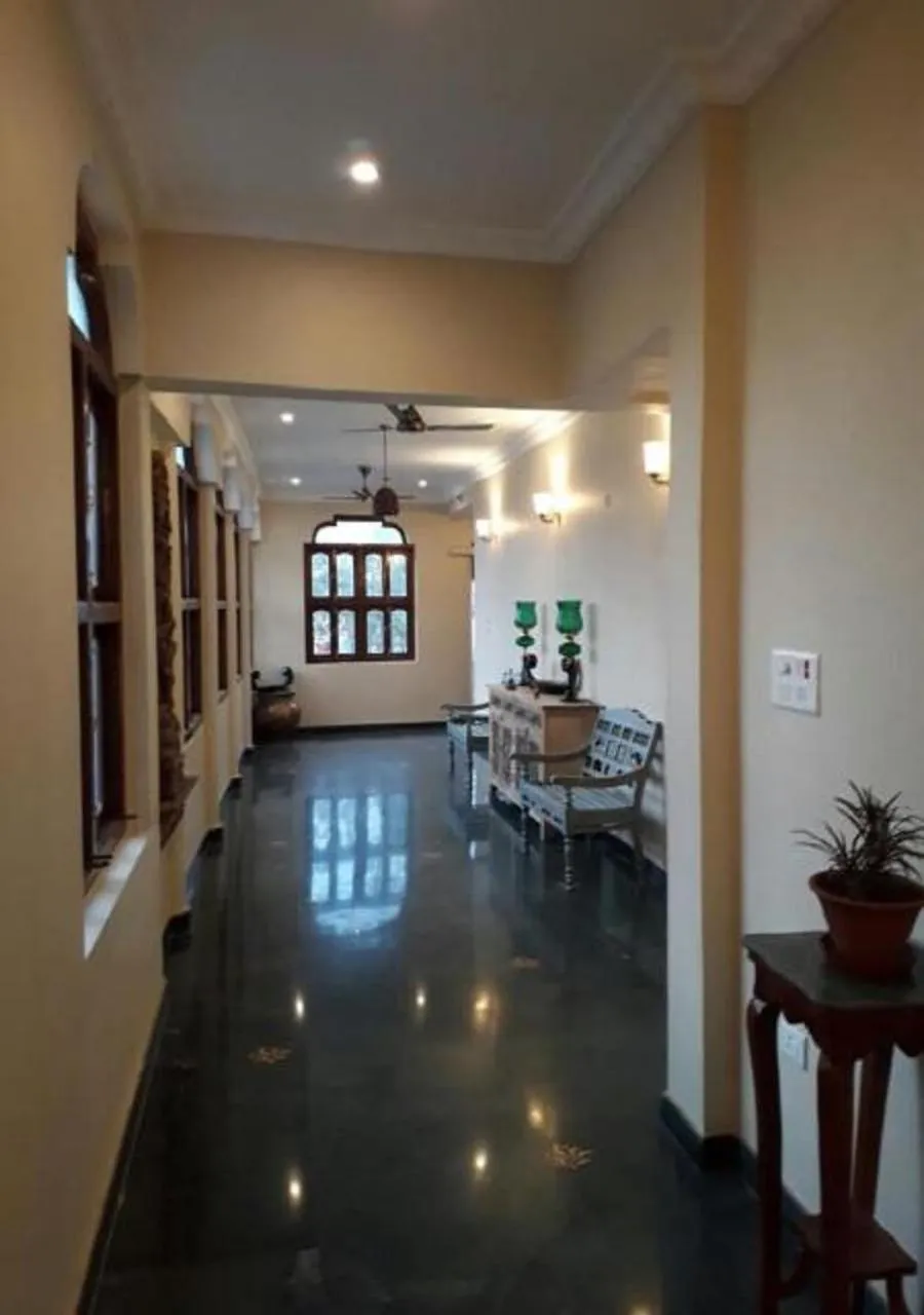 Lobby or reception in Vijaigarh Kothi - Heritage boutique