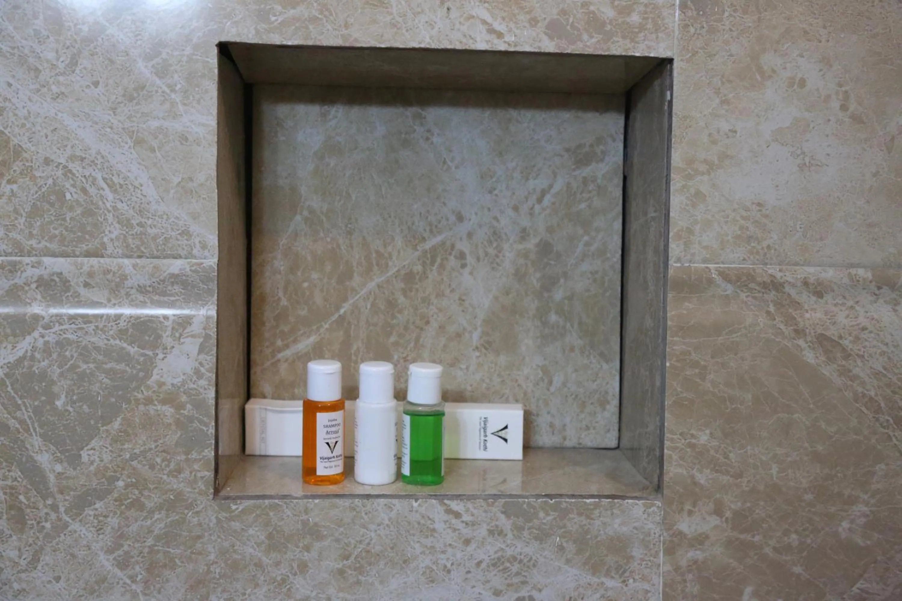 Bathroom in Vijaigarh Kothi - Heritage boutique