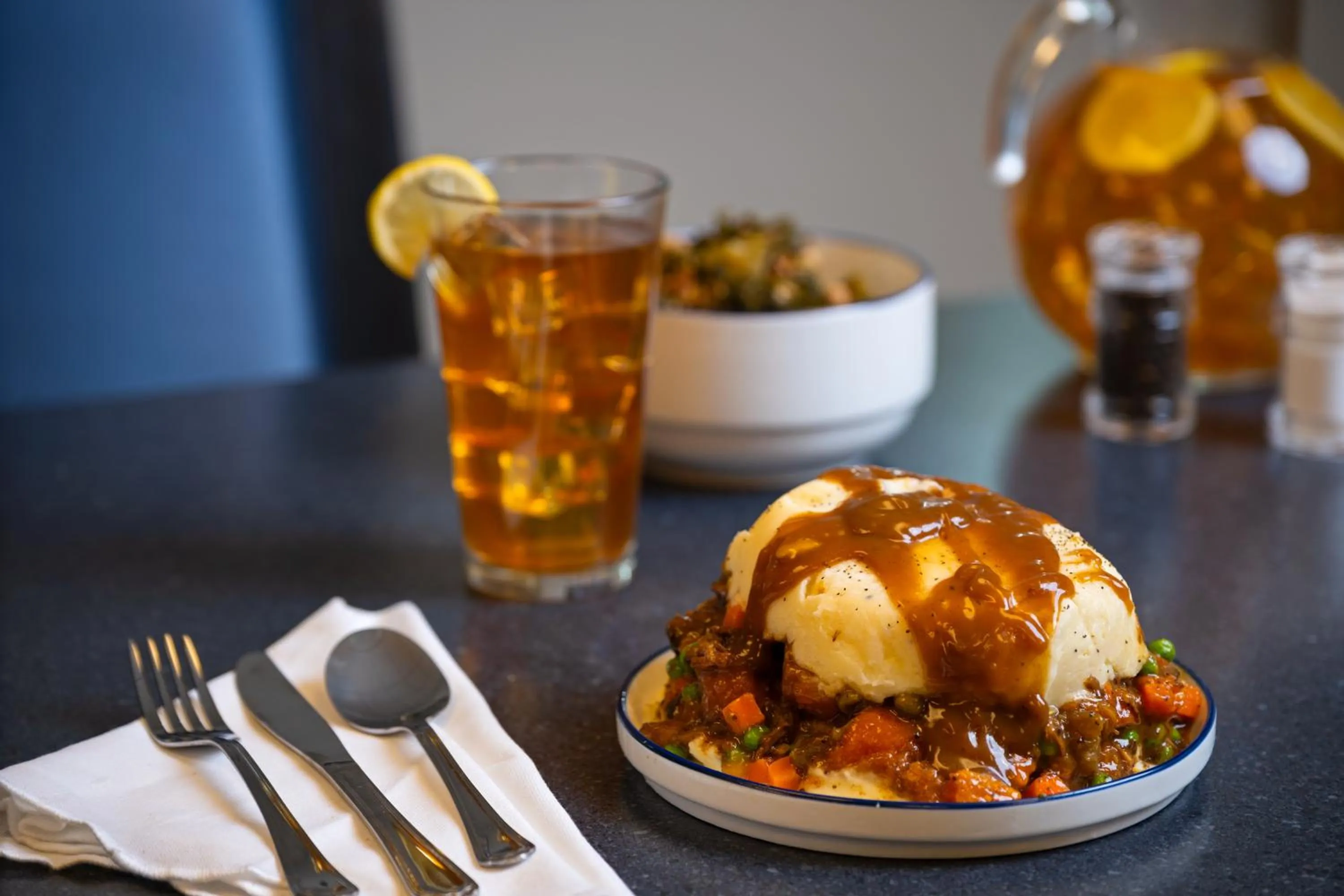 Restaurant/places to eat in Days Inn by Wyndham Asheville West