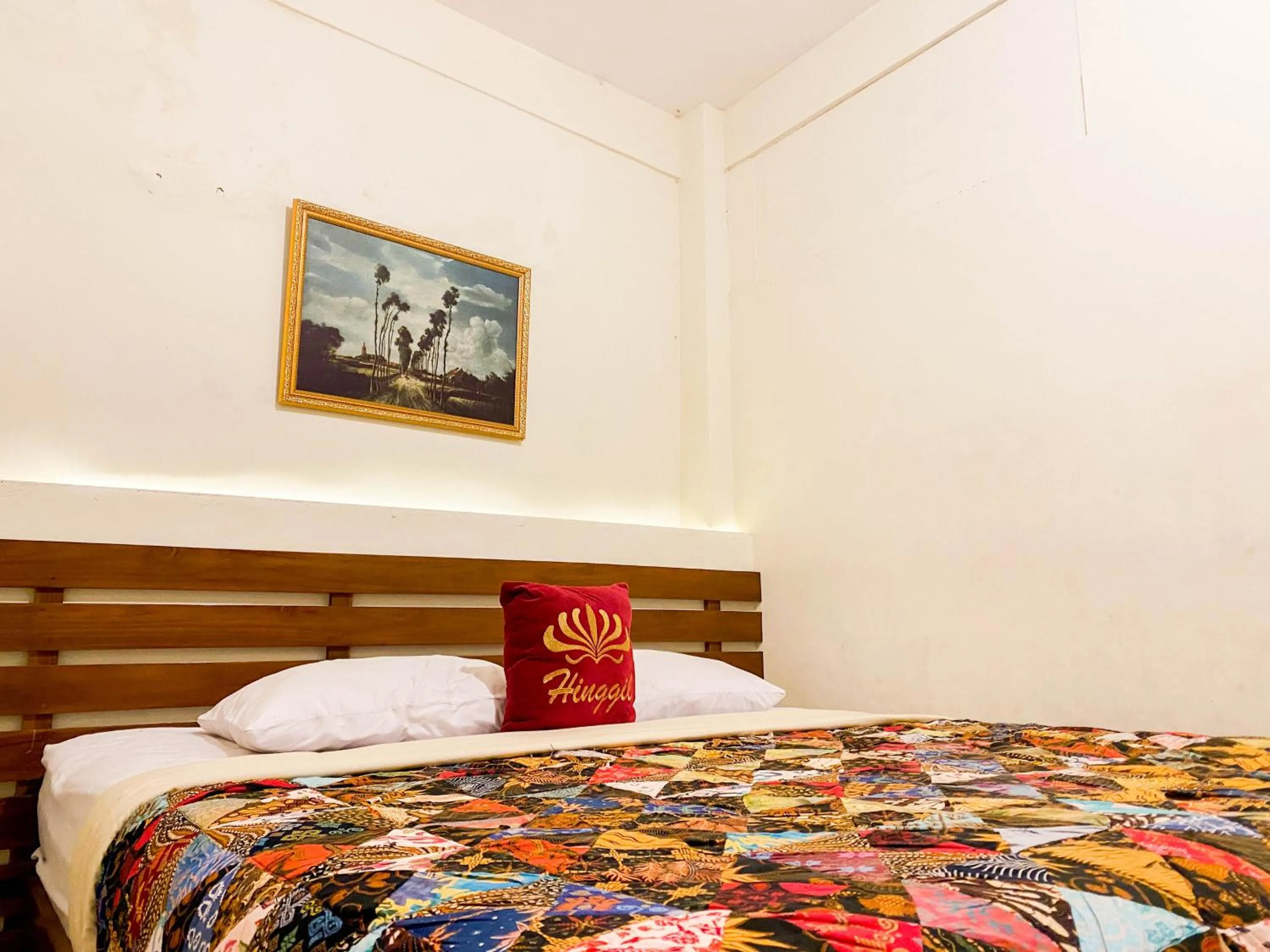Bedroom, Bed in Hinggil Homestay Syariah Malioboro Yogya Mitra RedDoorz