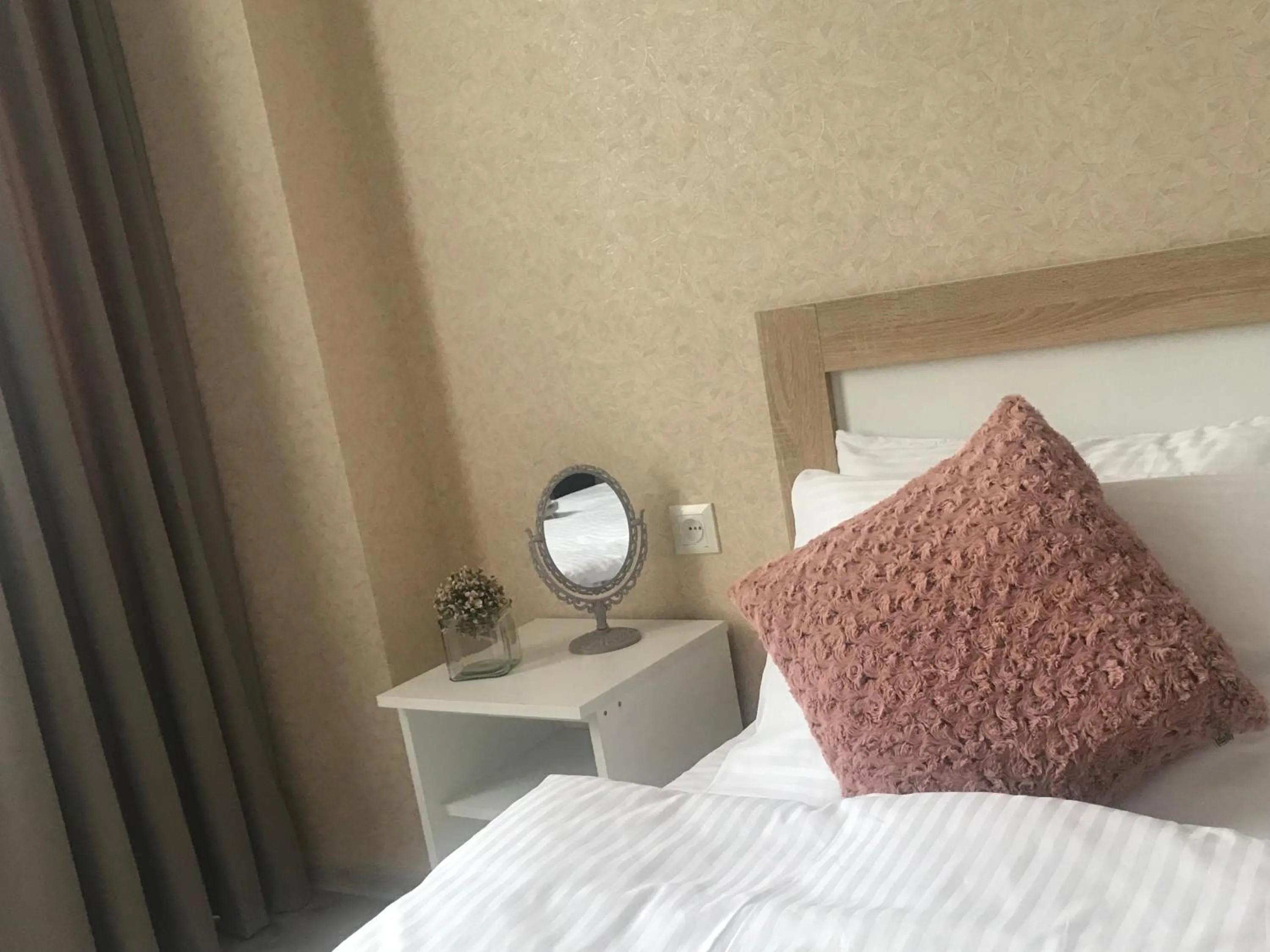 Bed in Vazi Aparthotel